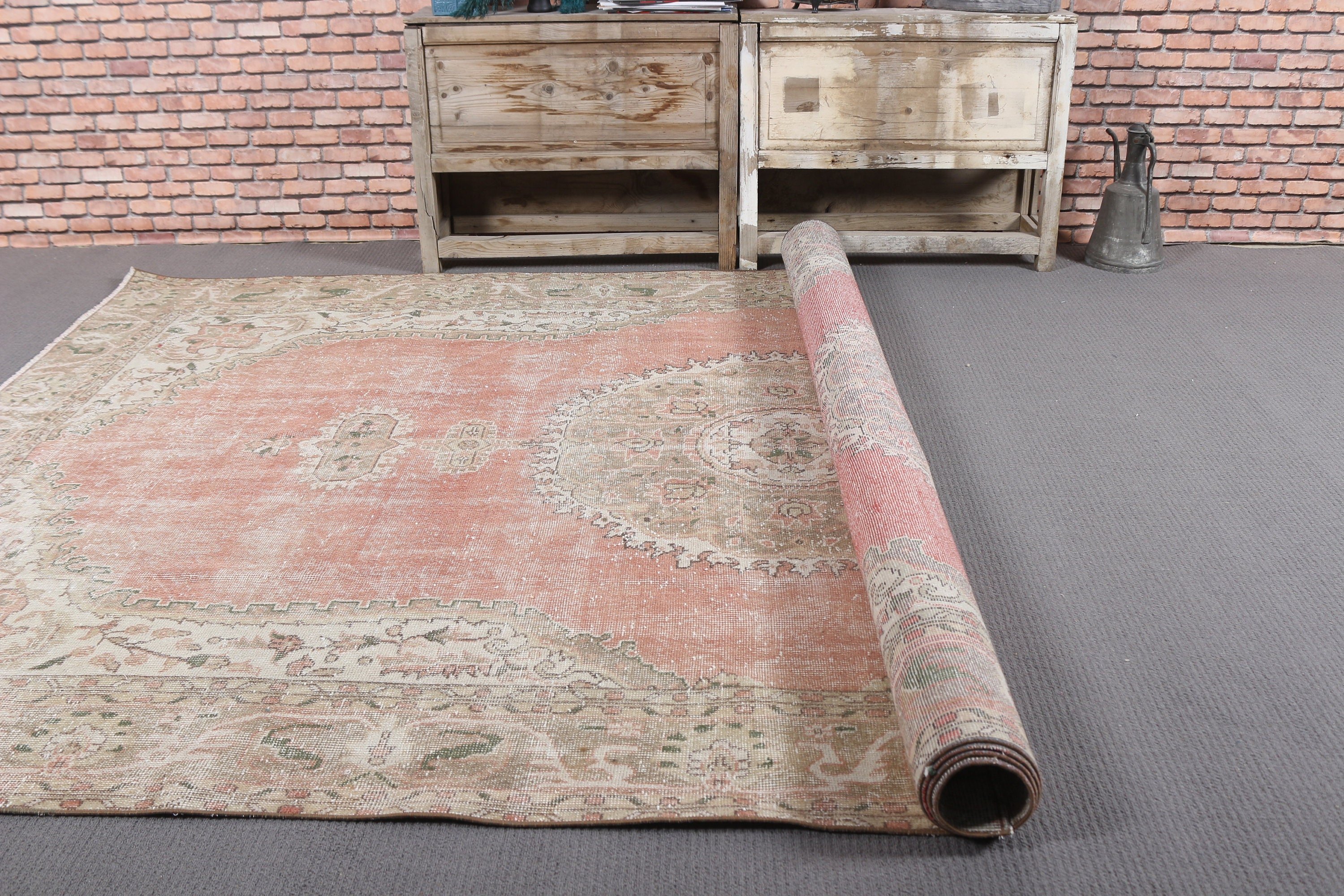 Retro Rug, Red Cool Rug, Cool Rug, Vintage Rugs, 6.7x10.8 ft Oversize Rugs, Floor Rug, Saloon Rug, Salon Rug, Turkish Rugs, Rugs for Saloon