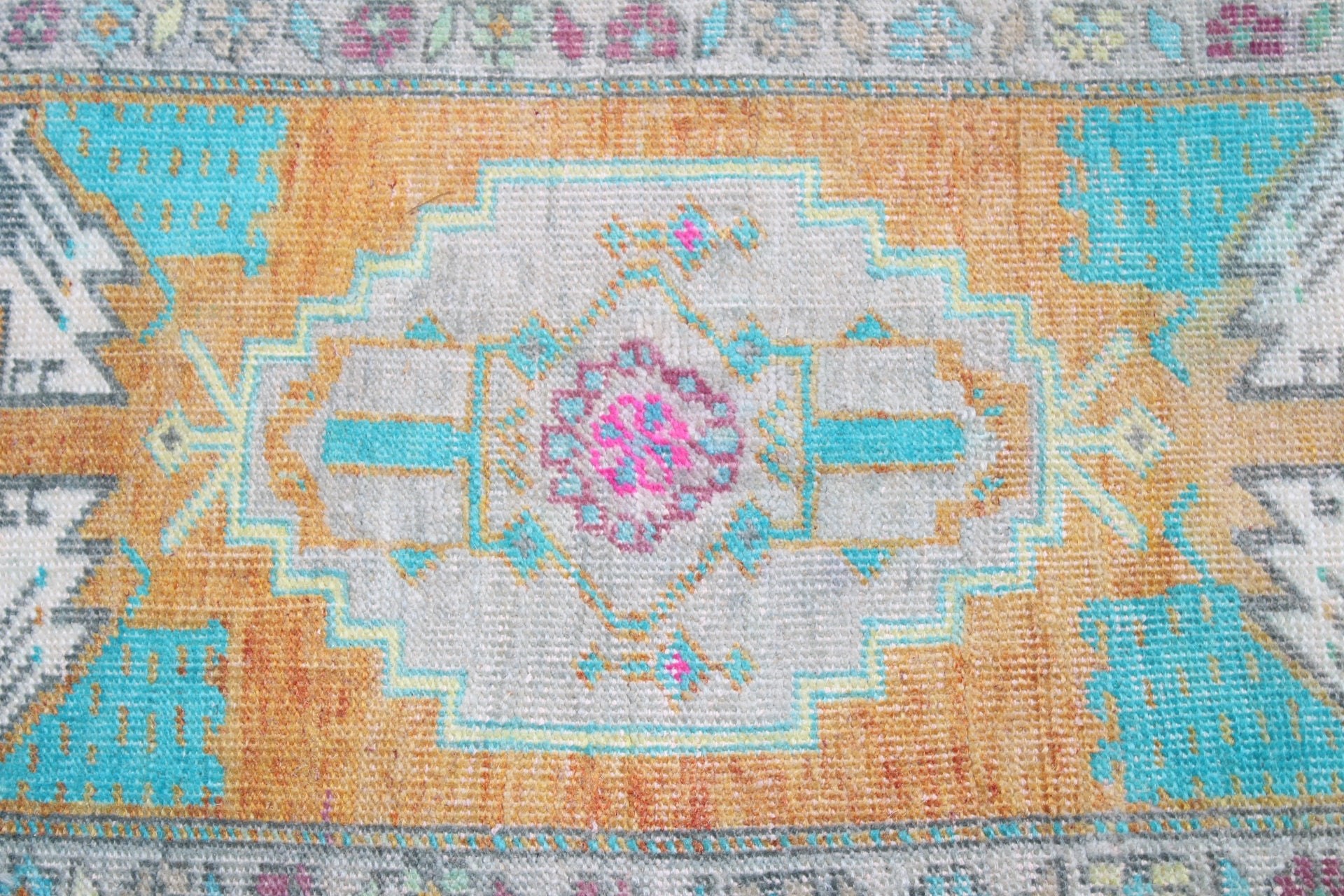 Turuncu Soğuk Halı, Mutfak Halısı, Duvara Asılı Halılar, Ev Dekorasyonu Halısı, Türk Halısı, Vintage Halı, 1.4x3.8 ft Küçük Halılar, Yurt Halısı