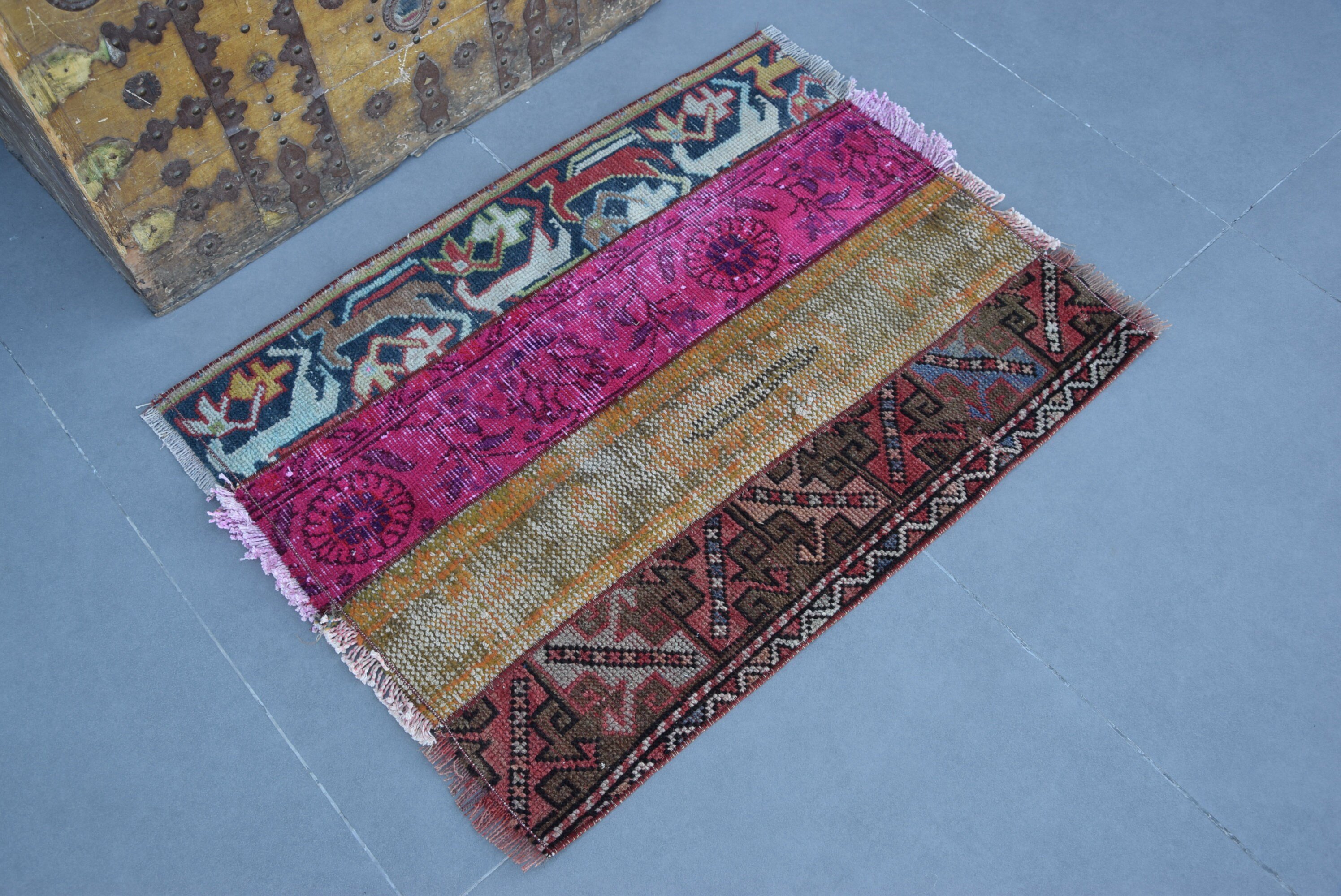 Antique Rugs, Car Mat Rug, Pink Wool Rug, Nursery Rugs, Turkish Rugs, Rugs for Car Mat, 2.2x2.8 ft Small Rugs, Moroccan Rug, Vintage Rug