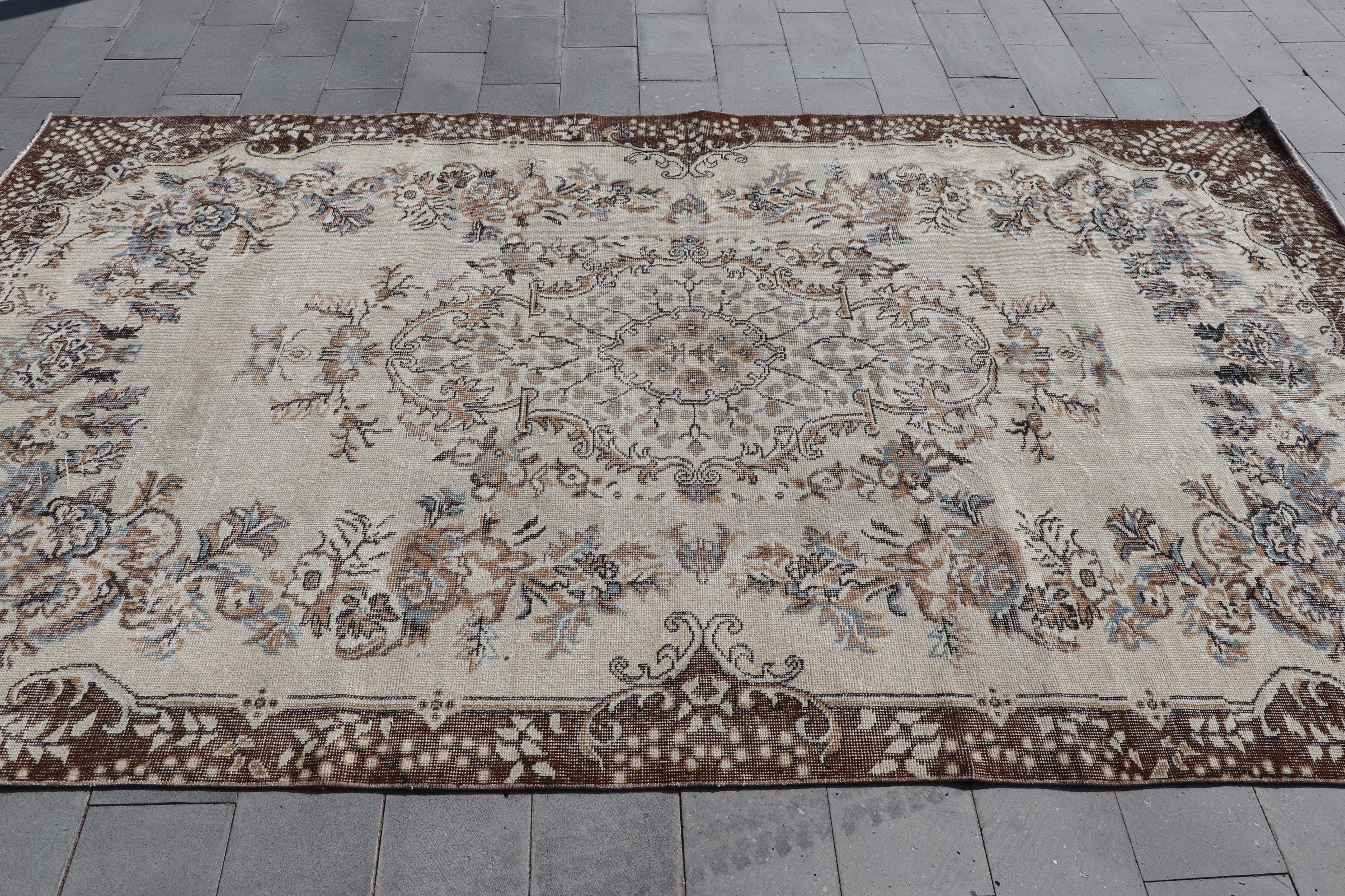 Brown Home Decor Rugs, Turkish Rugs, 6x10 ft Large Rugs, Oriental Rug, Vintage Rug, Cool Rugs, Dining Room Rugs, Living Room Rugs, Pale Rug