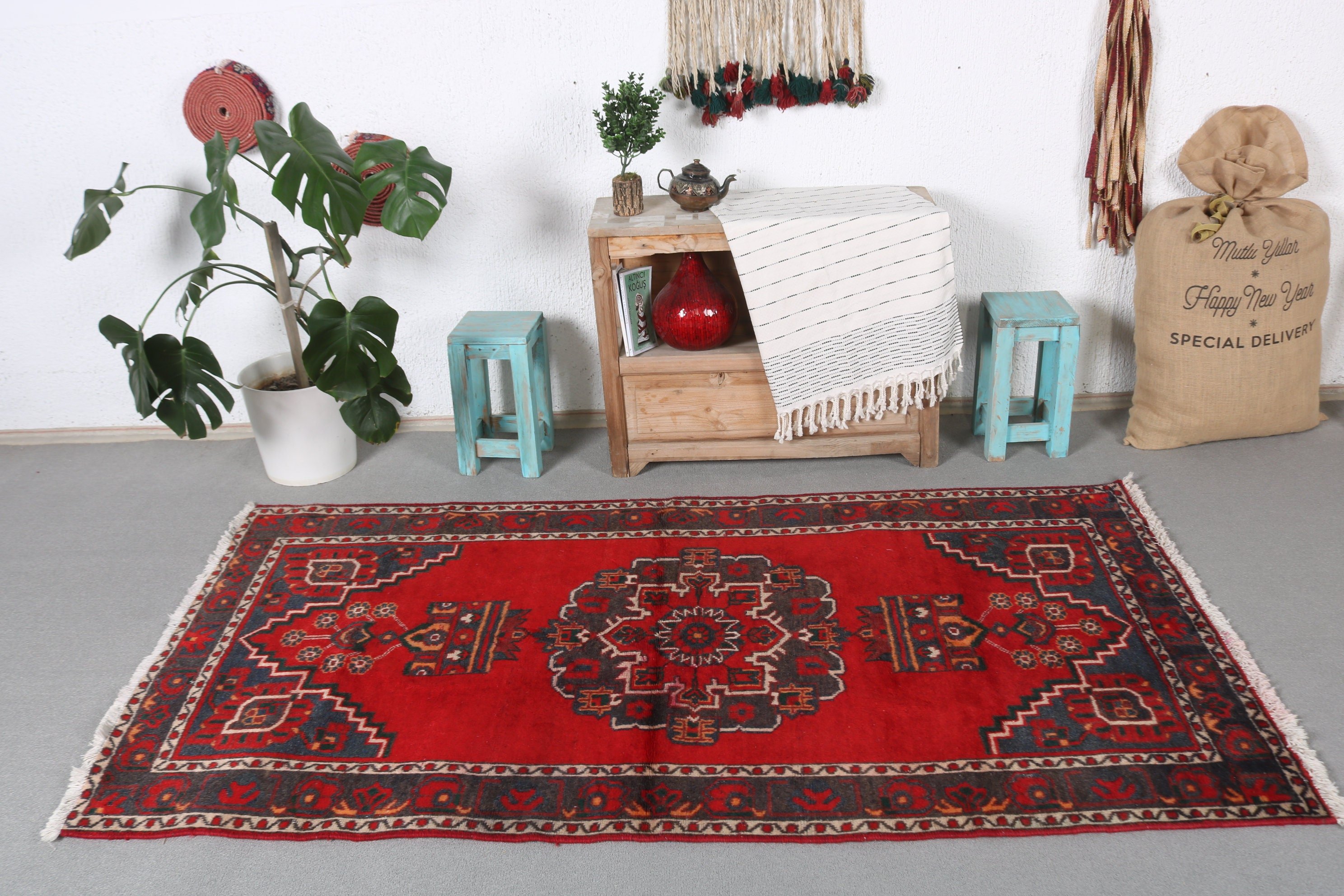 Moroccan Rug, Bedroom Rugs, Dining Room Rugs, Nursery Rug, Turkish Rugs, Rugs for Indoor, Red Cool Rug, 3.6x6.8 ft Area Rug, Vintage Rug