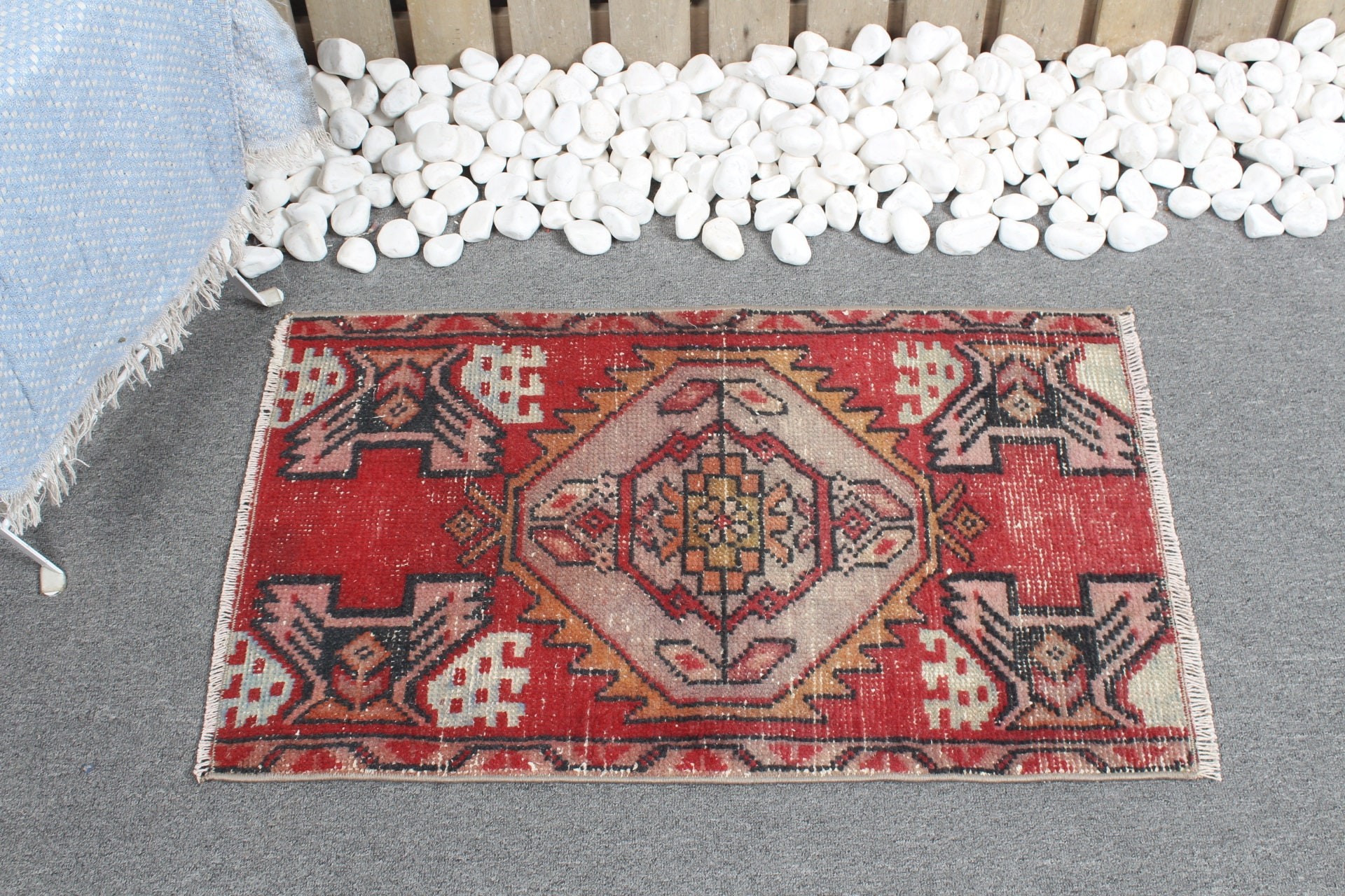 Home Decor Rug, Bathroom Rug, 1.7x2.8 ft Small Rug, Red Anatolian Rugs, Turkish Rug, Vintage Rug, Entry Rug, Old Rug, Anatolian Rugs