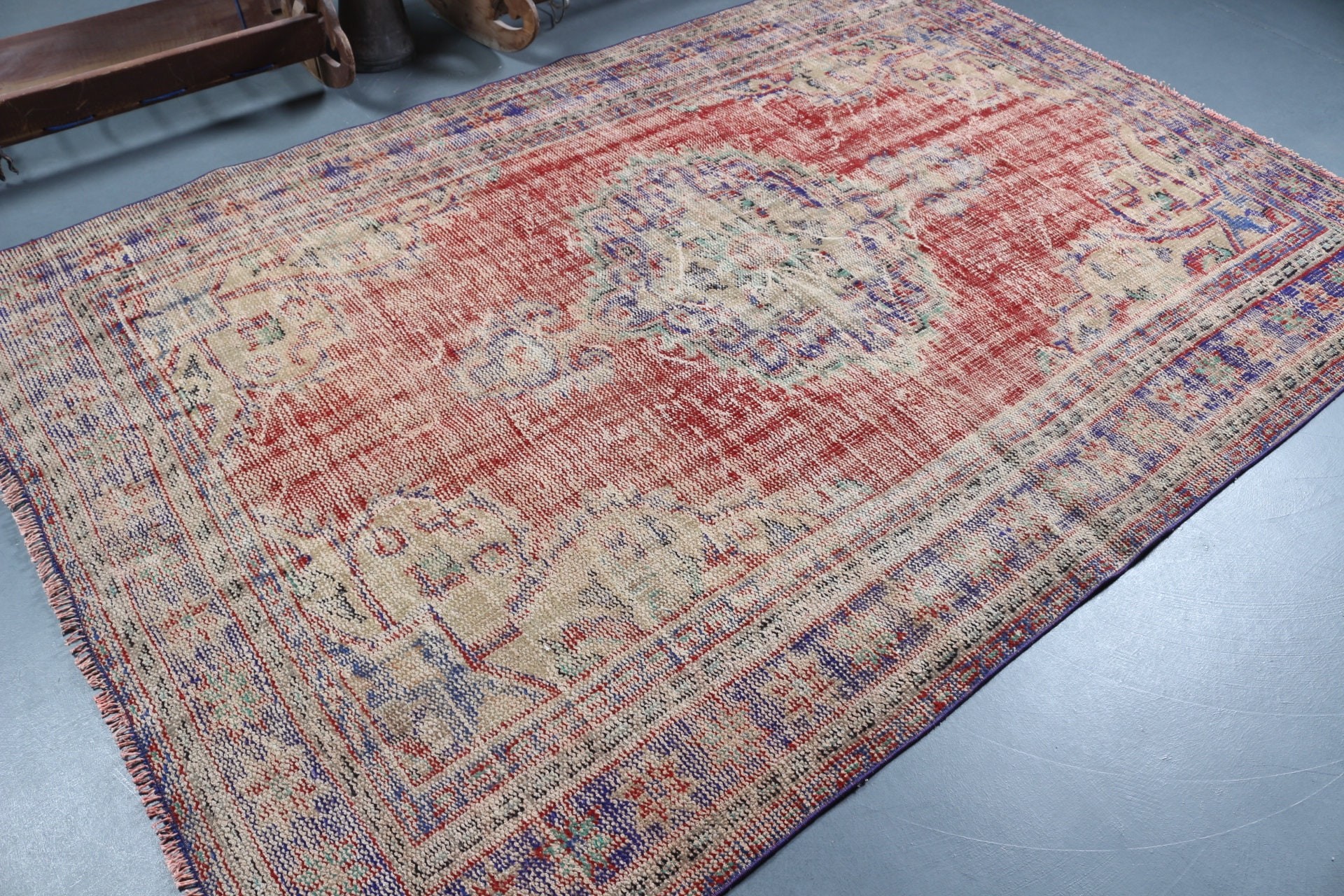 Vintage Rug, 5.9x8.6 ft Large Rug, Antique Rugs, Rugs for Bedroom, Red Oushak Rugs, Salon Rug, Anatolian Rug, Dining Room Rug, Turkish Rug