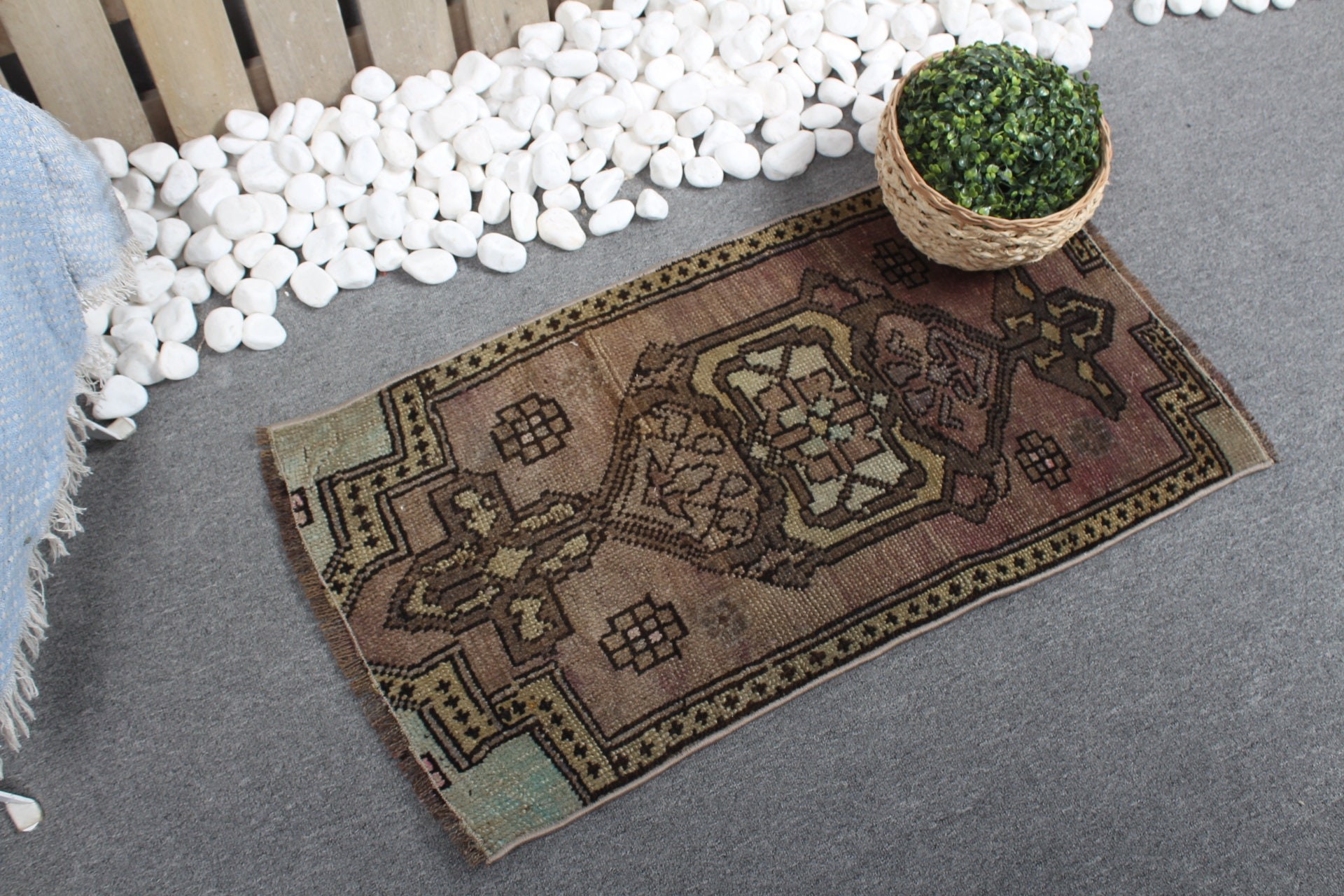 Car Mat Rug, Vintage Rug, 1.5x2.8 ft Small Rugs, Brown Oriental Rug, Rugs for Kitchen, Turkish Rug, Wool Rug, Entry Rug