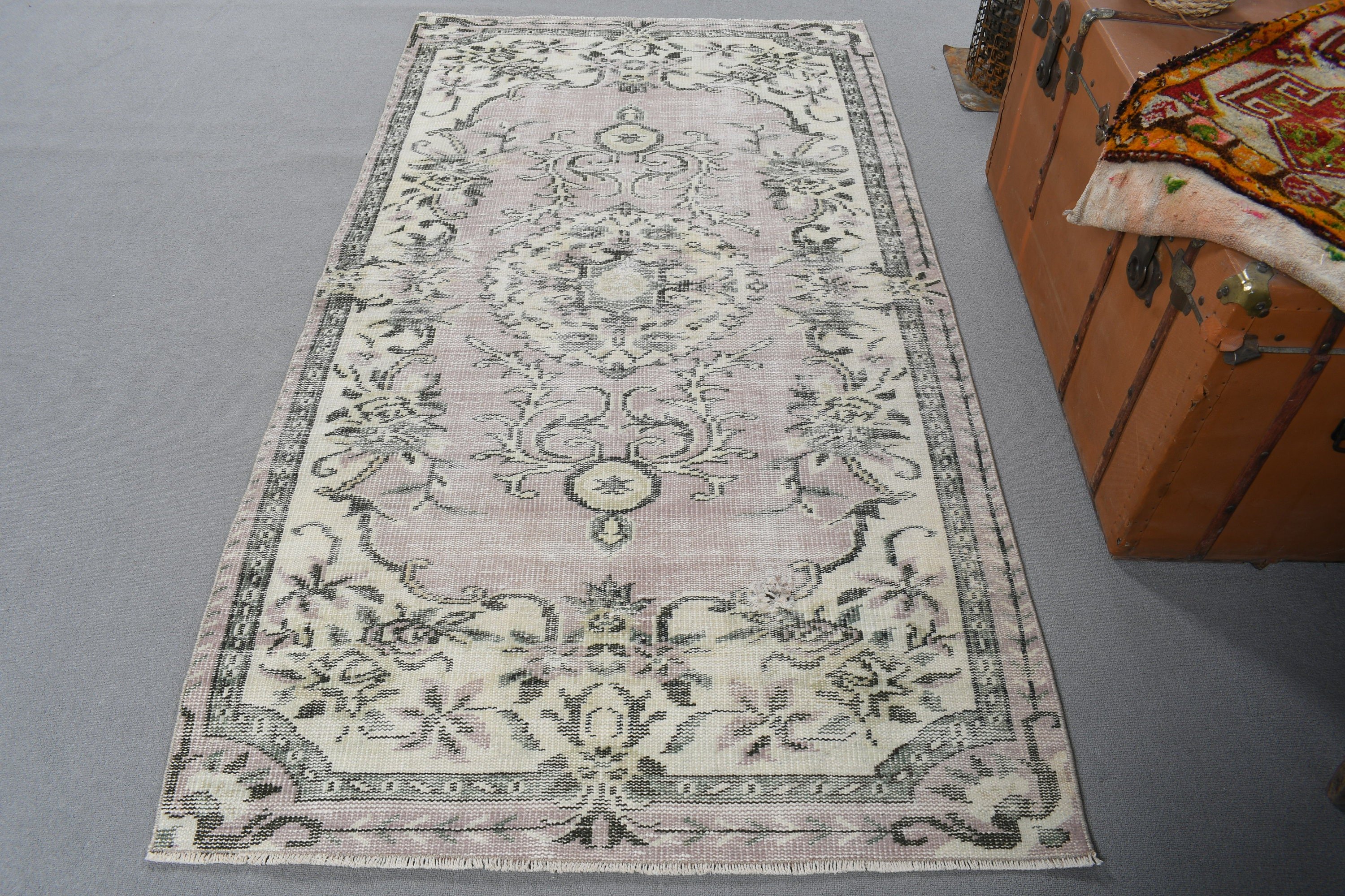 Vintage Halılar, Nötr Halılar, Bej Fas Halısı, 3,7x6,9 ft Alan Halısı, Modern Halı, Türk Halıları, El Dokuma Halı, Mutfak Halısı, Yemek Odası Halıları