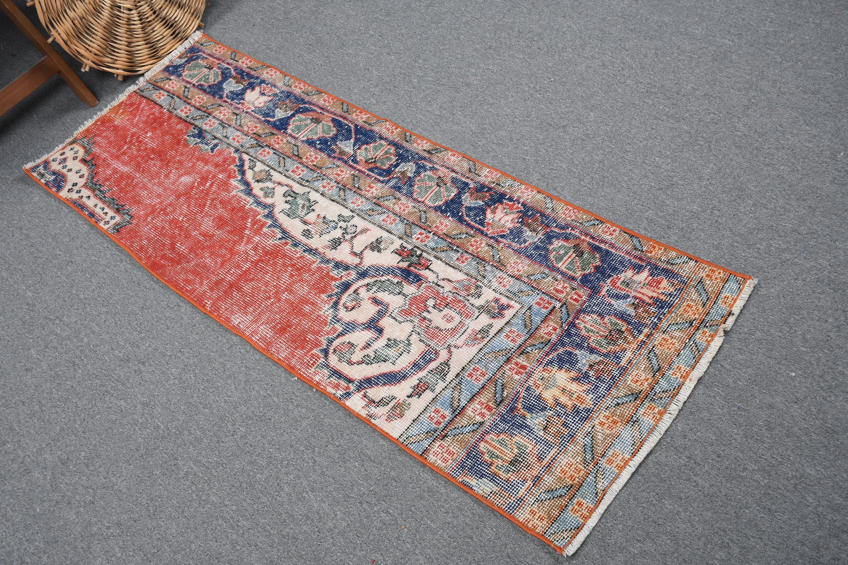 Ofis Halıları, Türk Halıları, Ev Dekorasyonu Halısı, Koridor Halısı, 2x5.2 ft Runner Halısı, Runner Halıları, Vintage Halı, Kırmızı Anadolu Halısı, Mutfak Halıları