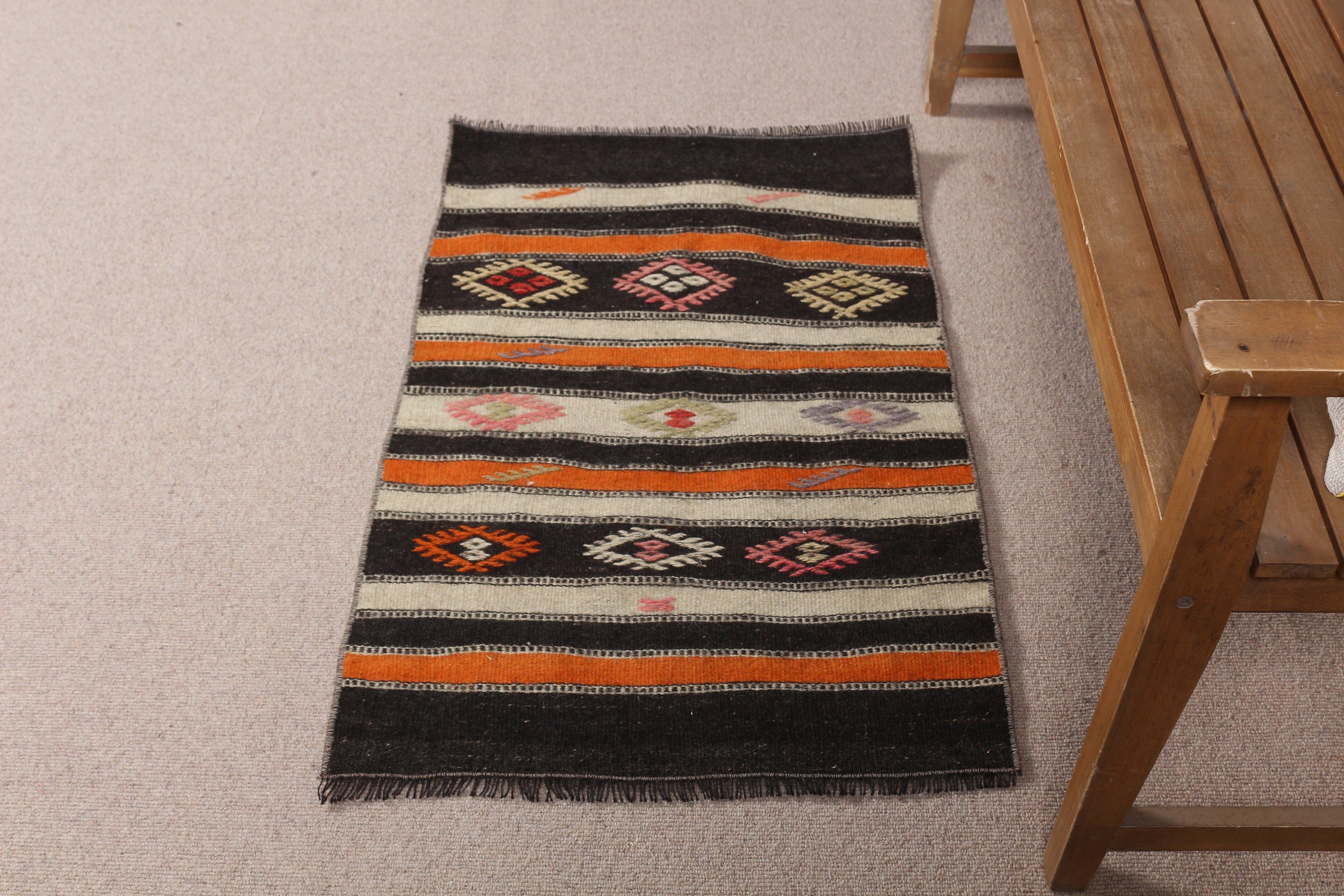 Banyo Halısı, 2.1x3.3 ft Küçük Halı, Mutfak Halısı, Siyah Oryantal Halı, Oushak Halı, Özel Halı, Vintage Halı, Fas Halıları, Kilim, Türk Halısı