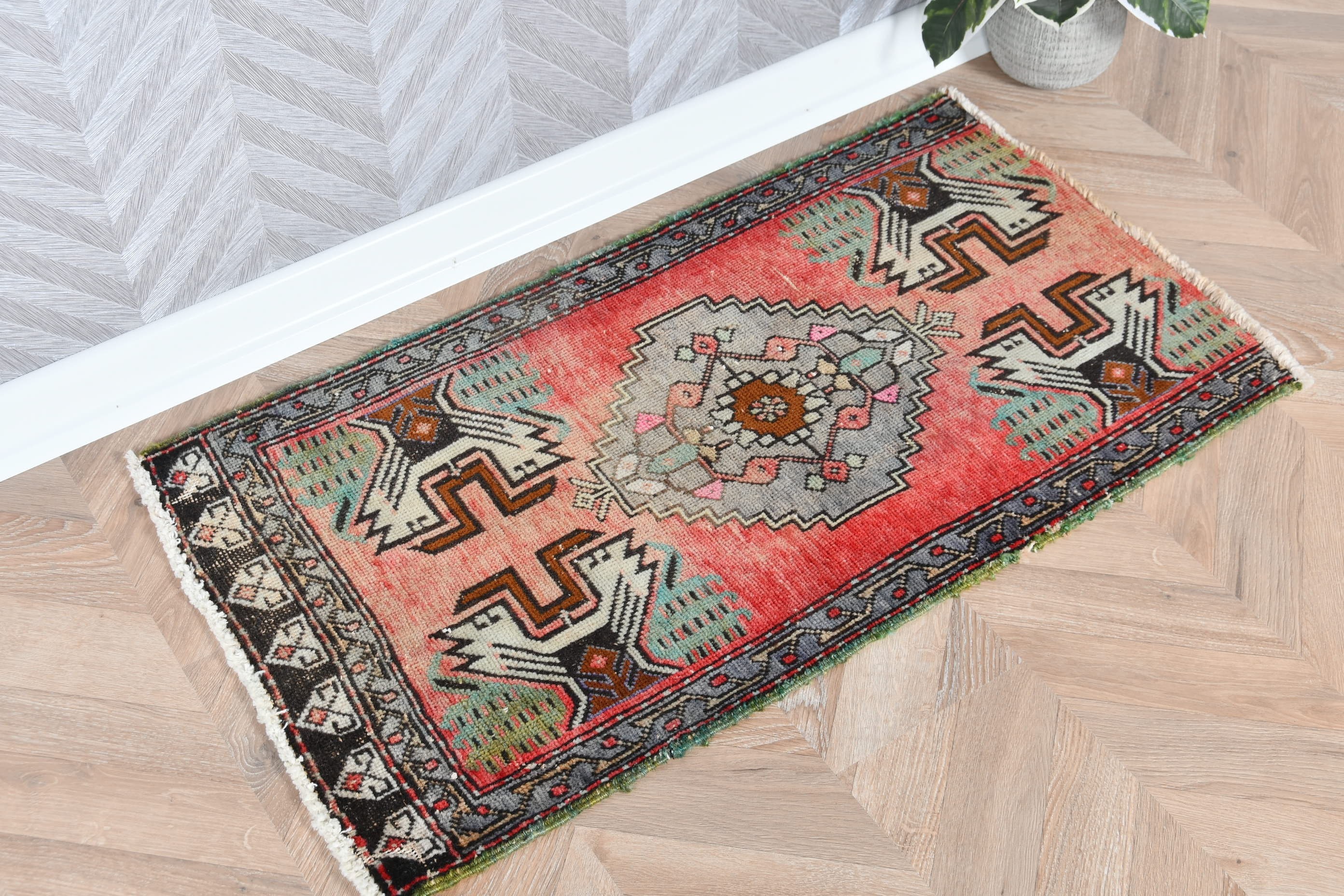 Turkish Rug, Entry Rug, Bath Rug, Rugs for Kitchen, Floor Rug, 1.7x3.1 ft Small Rug, Art Rug, Red Bedroom Rug, Vintage Rugs, Anatolian Rug