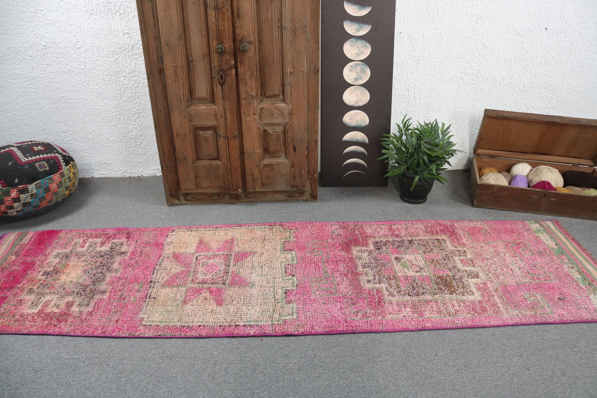 Bedroom Rug, Pink Geometric Rug, Flatweave Rugs, Vintage Runner Rugs, Rugs for Runner, Turkish Rug, Vintage Rugs, 2.5x9.7 ft Runner Rugs