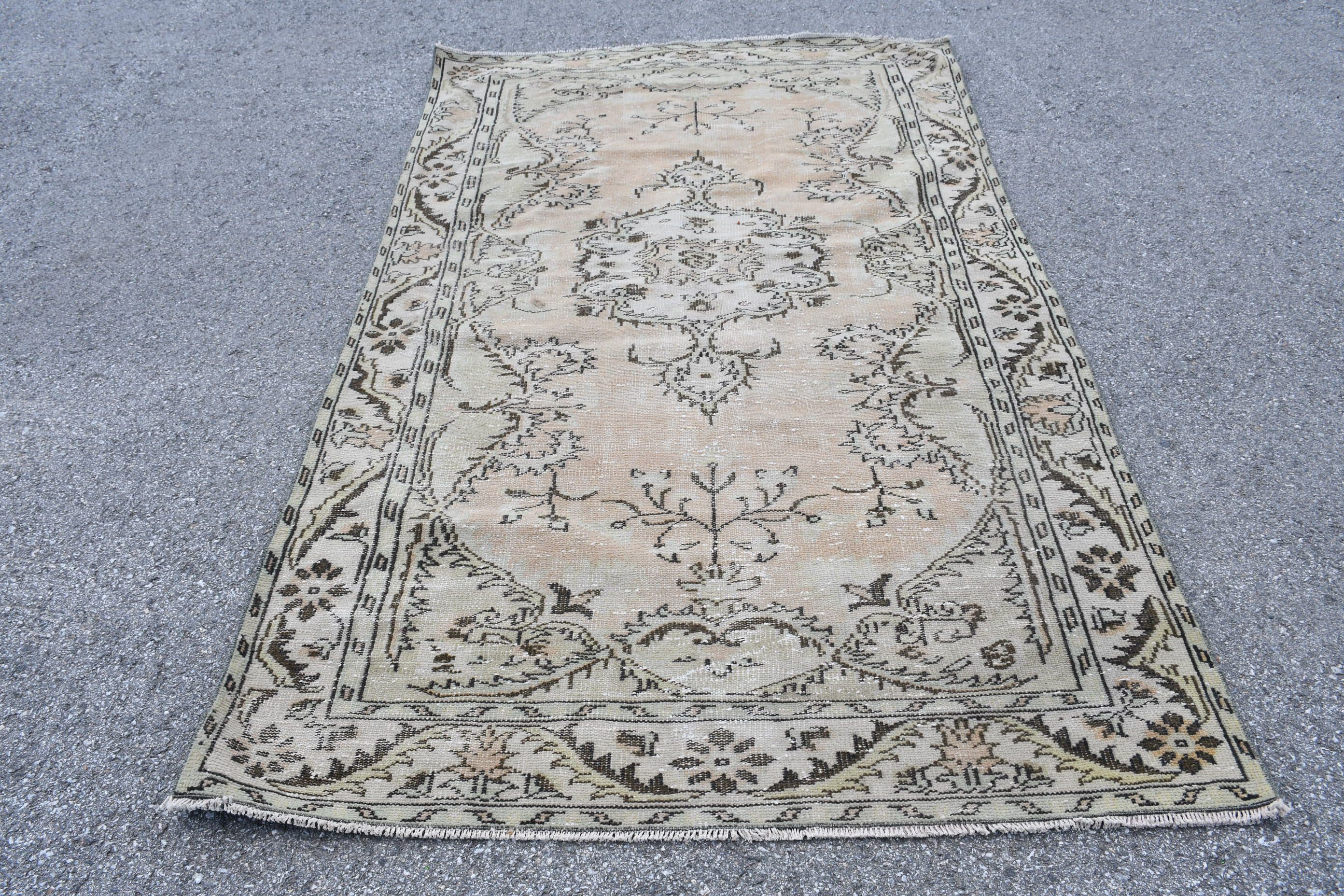 Bedroom Rug, Antique Rug, Turkish Rugs, Beige Kitchen Rug, Vintage Rug, Salon Rug, Old Rug, Wool Rug, Rugs for Salon, 4.9x8.4 ft Large Rugs