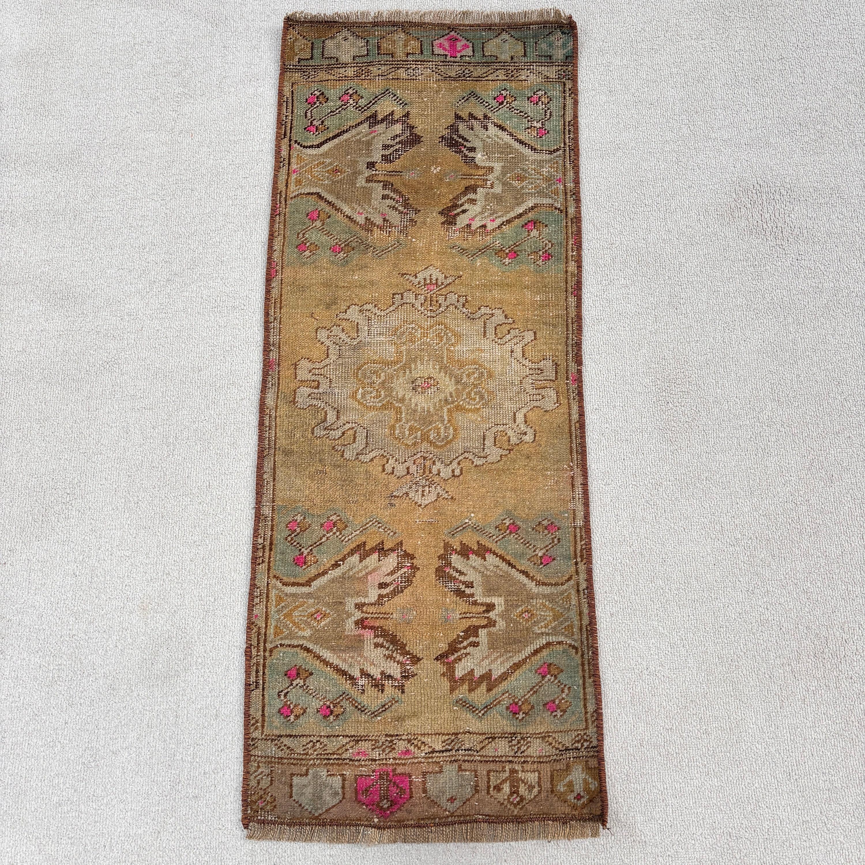 Türk Halısı, 1.3x3.3 ft Küçük Halı, Mutfak Halıları, El Dokuma Halı, Sarı Anadolu Halıları, Vintage Halılar, Havalı Halılar, Giriş Halısı, Sanatsal Halı