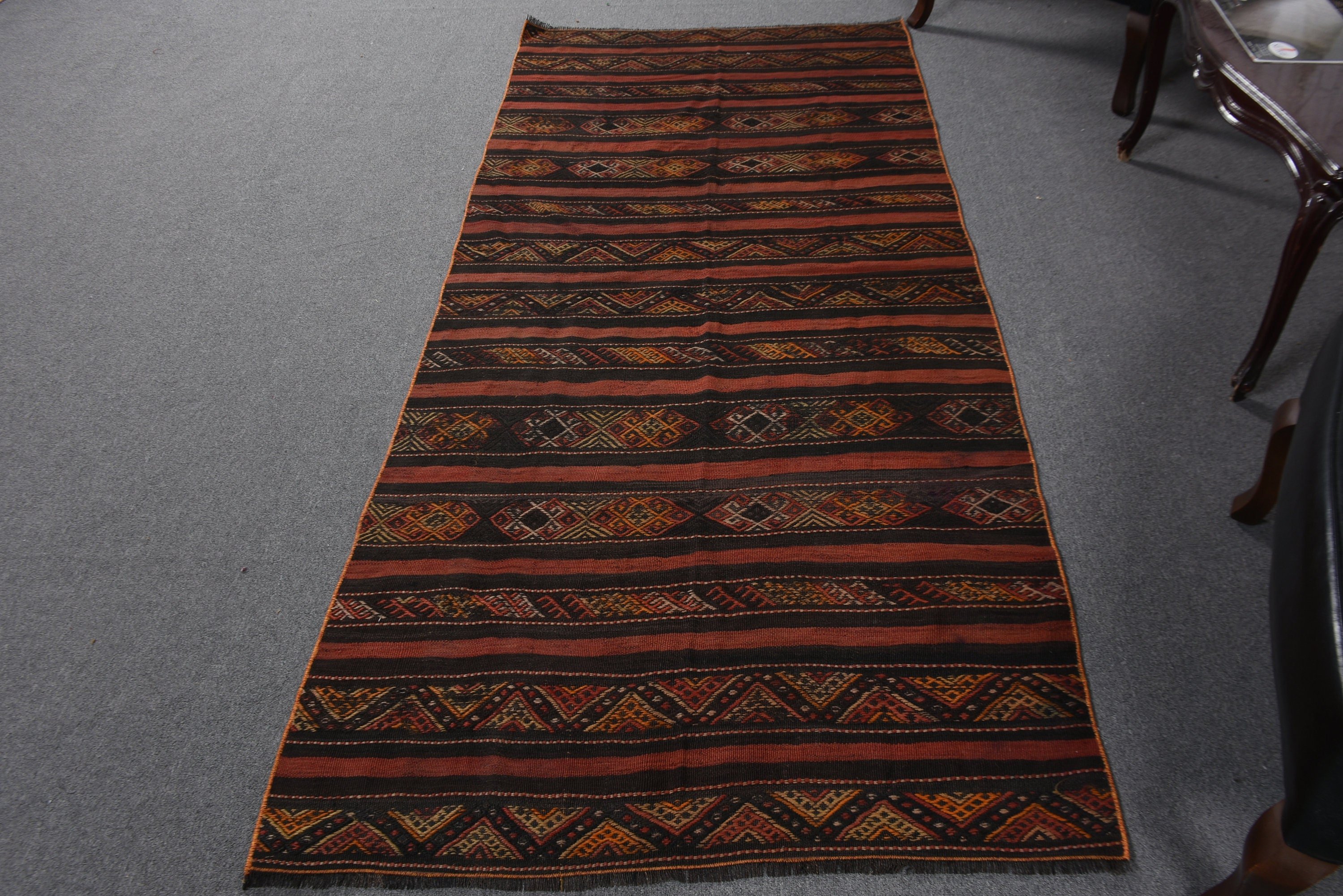 Vintage Halılar, Yer Halısı, Kırmızı Lüks Halı, El Dokuma Halı, 3,5x8 ft Alan Halısı, Kilim, Mutfak Halısı, Türk Halıları, Aztek Halısı, Oturma Odası Halıları