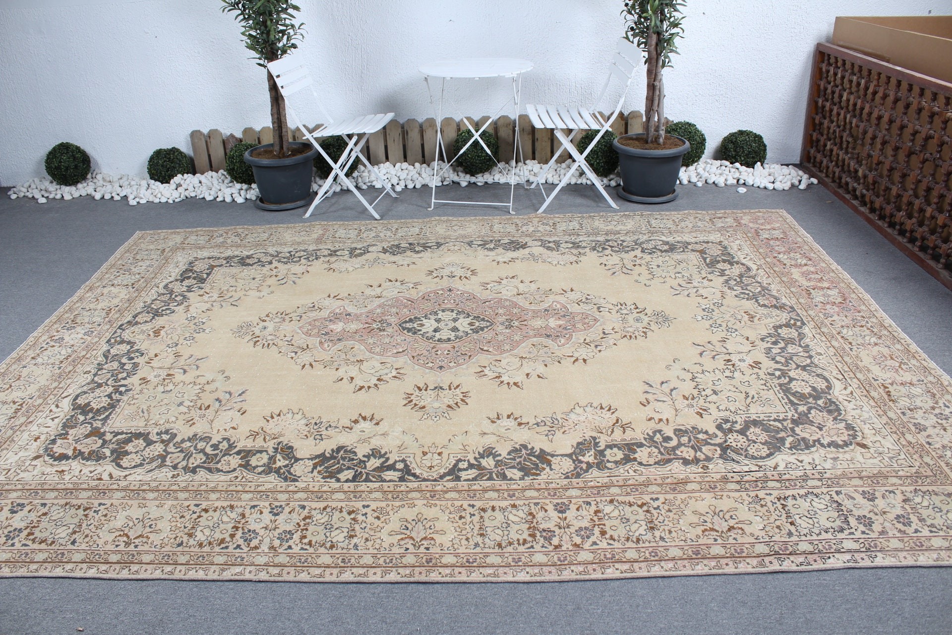 Saloon Rug, Turkish Rug, Salon Rugs, Vintage Rugs, Vintage Decor Rugs, Wool Rugs, Beige Oushak Rug, 8.1x11.2 ft Oversize Rug