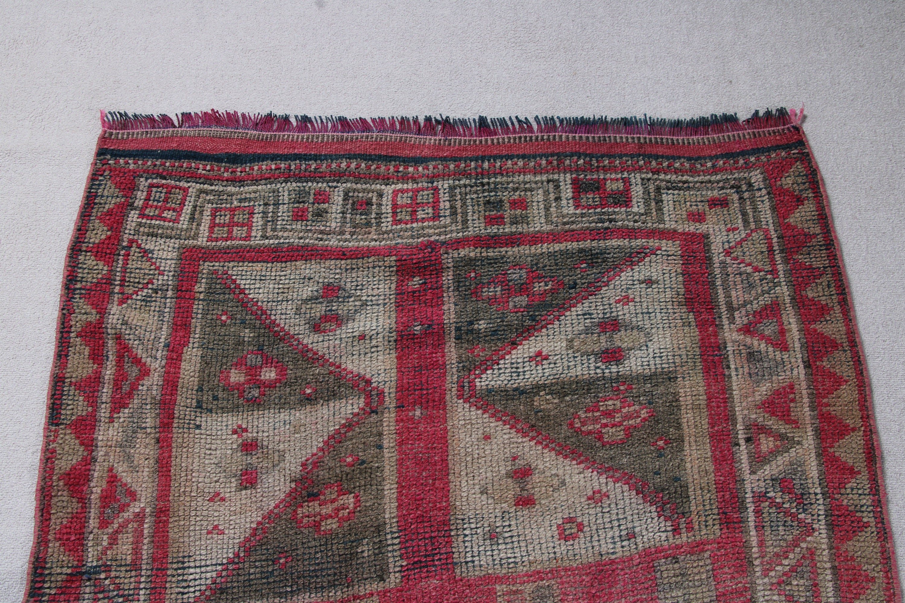 Vintage Rugs, Pink Luxury Rug, Beni Ourain Runner Rug, Oushak Rugs, Turkish Rug, Vintage Runner Rugs, Handwoven Rug, 3.4x9.8 ft Runner Rug