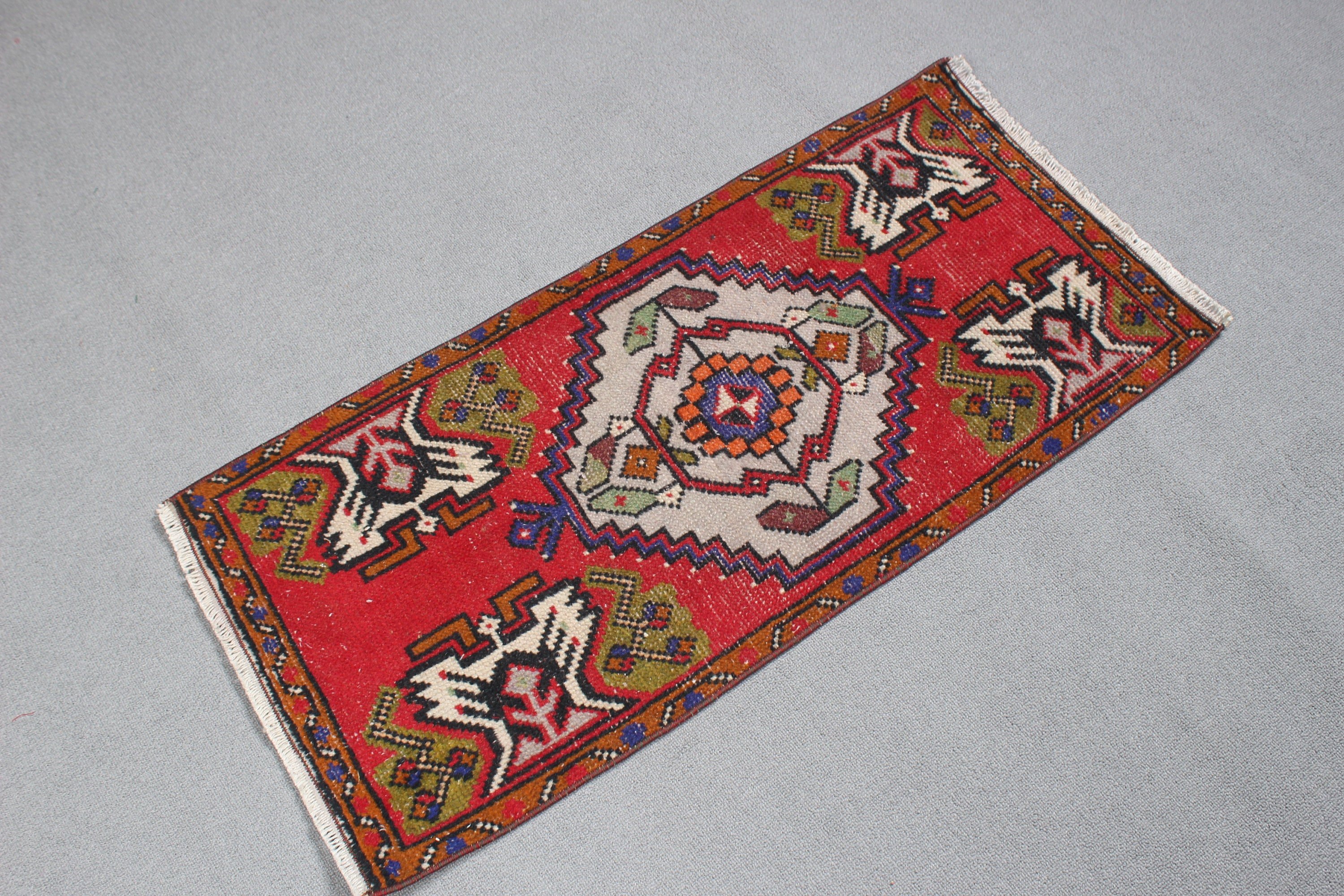 Vintage Rugs, Oushak Rugs, 1.5x3.2 ft Small Rug, Aztec Rug, Red Bedroom Rug, Bathroom Rugs, Handwoven Rug, Small Boho Rugs, Turkish Rug