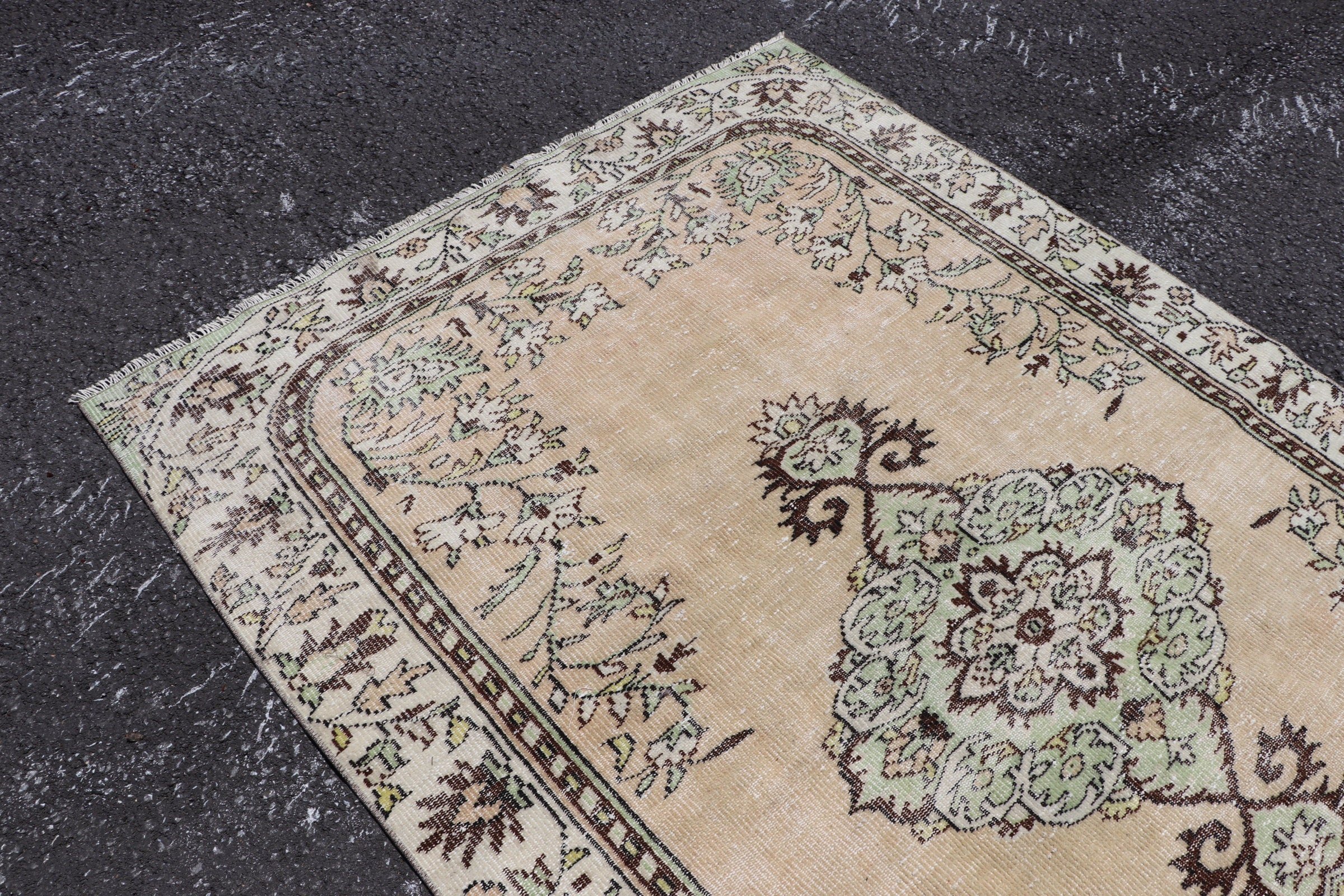 Vintage Rug, Dining Room Rugs, Salon Rugs, Floor Rug, Beige Kitchen Rugs, 5.6x8.5 ft Large Rug, Turkish Rug, Cute Rugs