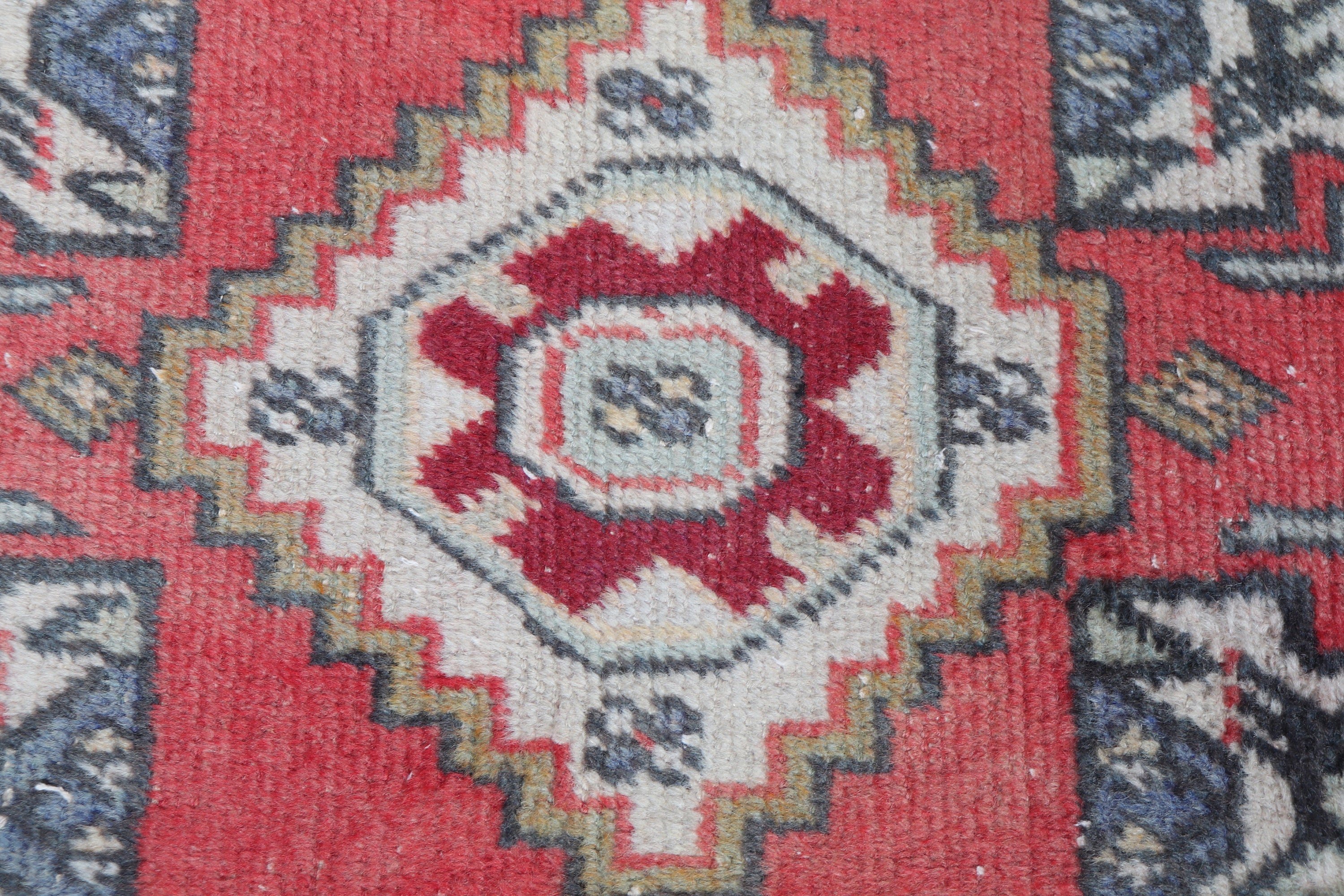 1.3x2.7 ft Küçük Halı, Mutfak Halıları, Türk Halısı, Yatak Odası Halıları, Kırmızı Yer Halısı, Duvara Asılı Halılar, Giriş Halısı, Vintage Halılar