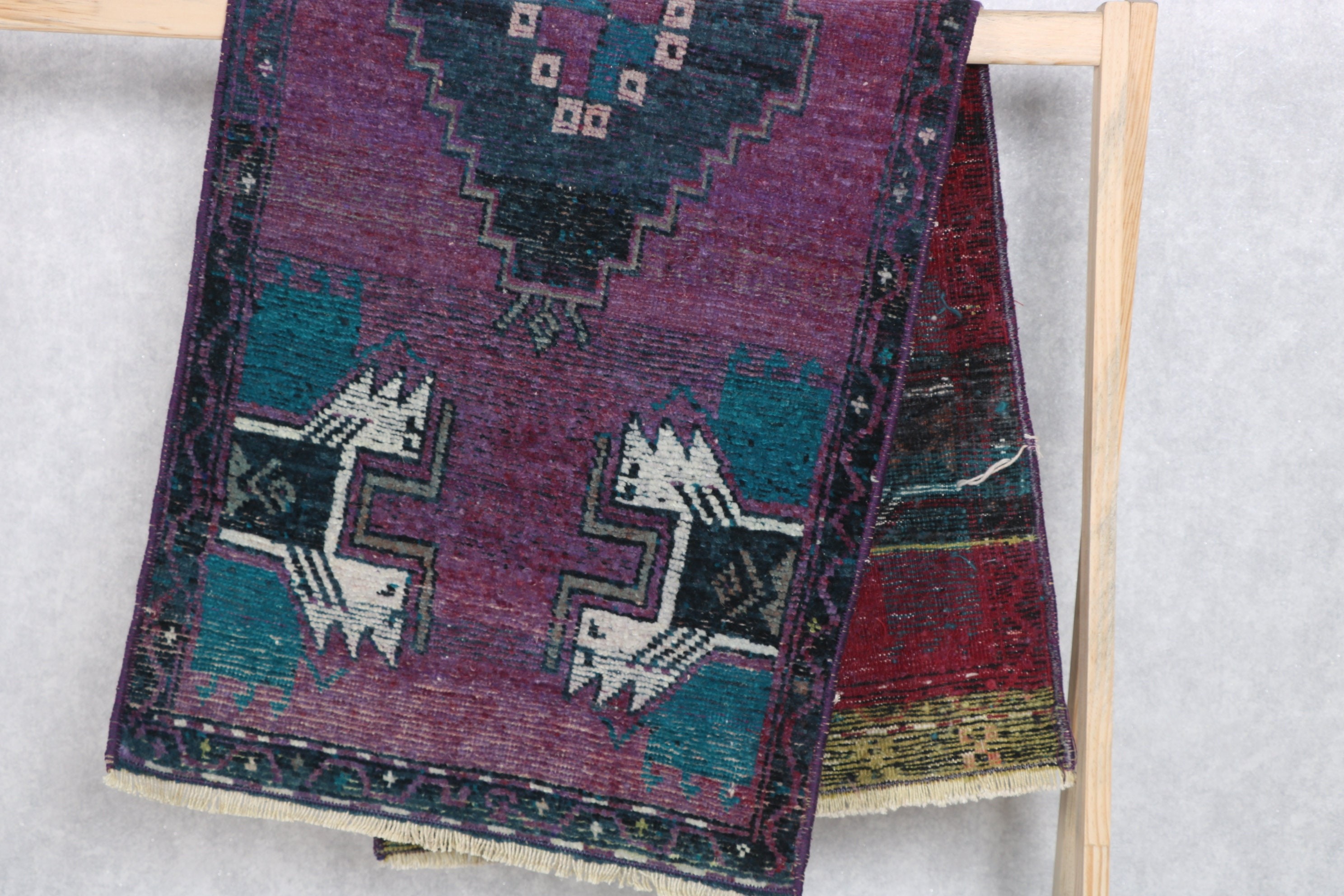 Küçük Boho Halı, El Dokuma Halı, Araba Paspas Halıları, 1.5x3.6 ft Küçük Halılar, Türk Halıları, Mor Açıklama Halısı, Fas Halıları, Vintage Halı