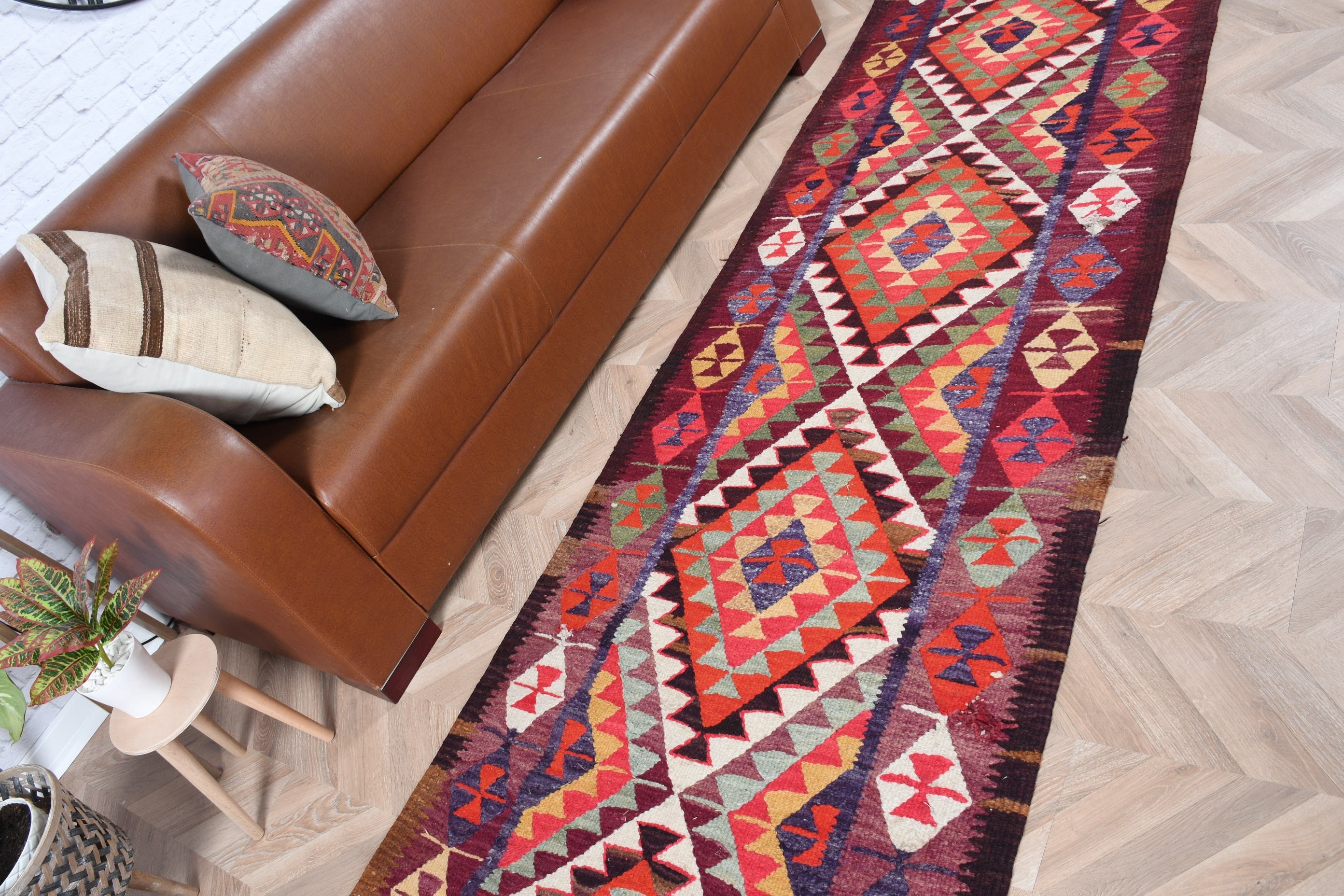 Türk Halısı, Mutfak Halısı, Eski Halı, Antika Halılar, 2,9x9,5 ft Yolluk Halısı, Kilim, Kırmızı Yün Halı, Vintage Halı, Mutfak Halıları, Anadolu Halıları