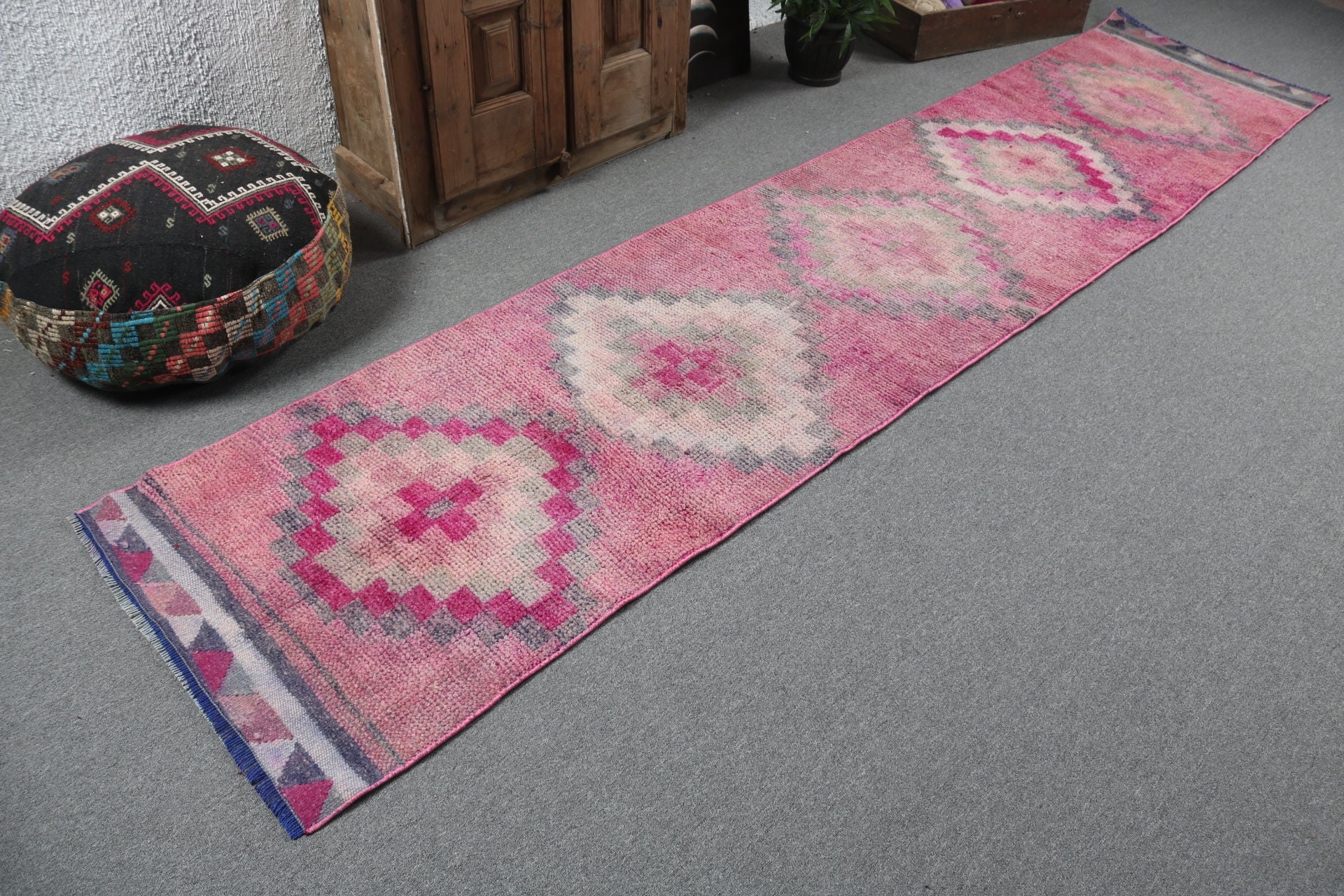 Lüks Halı, Merdiven Halısı, Türk Halıları, 2.5x11.5 ft Runner Halısı, Vintage Halı, Pembe Oushak Halısı, Düz Dokuma Halısı, Koridor Halıları, Ev Dekorasyonu Halısı