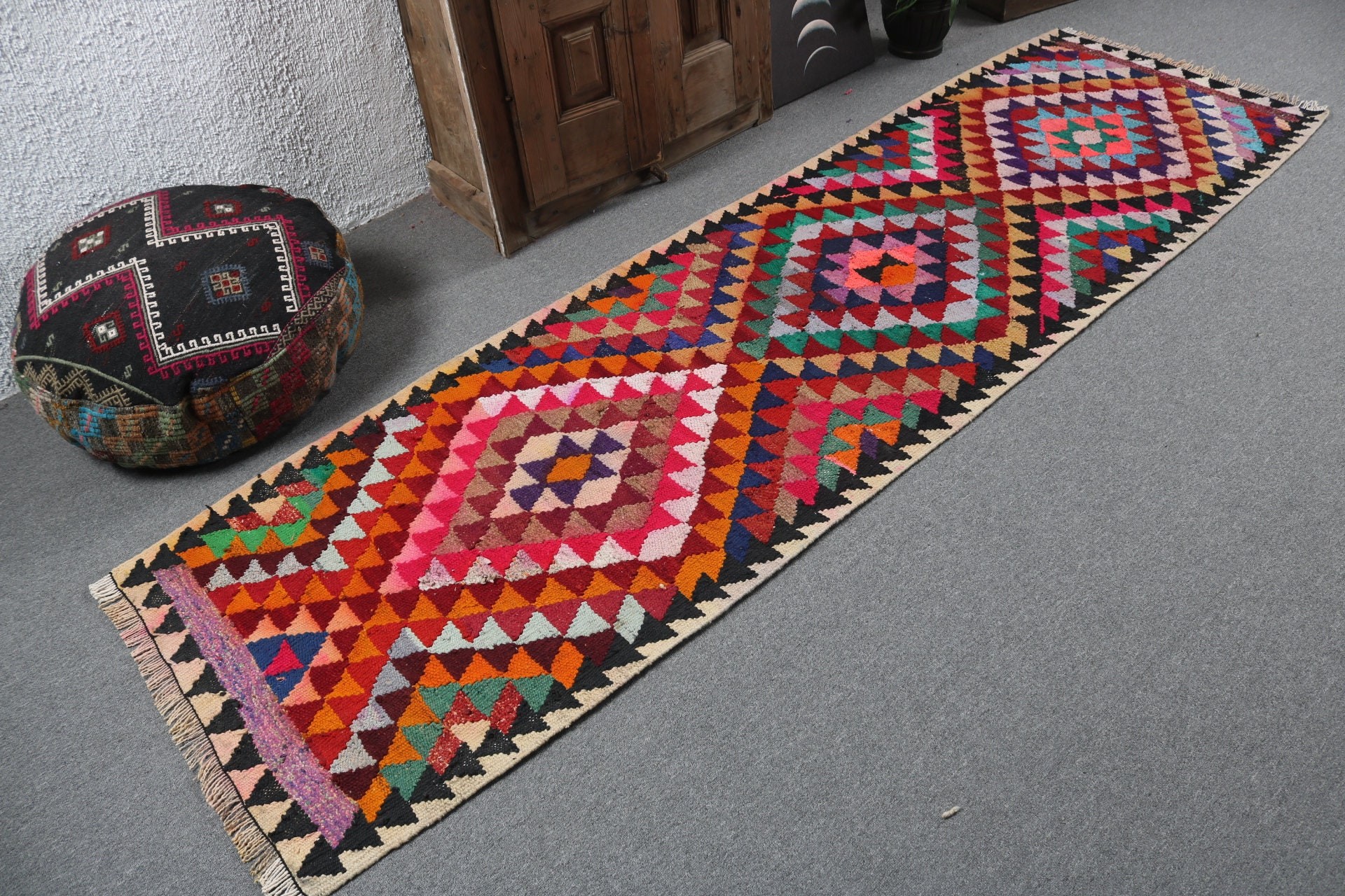 Uzun Yolluk Halıları, El Dokuma Halıları, Türk Halısı, Düz Dokuma Halısı, 2,6x9,3 ft Runner Halıları, Vintage Runner Halısı, Gökkuşağı Havalı Halıları, Vintage Halı