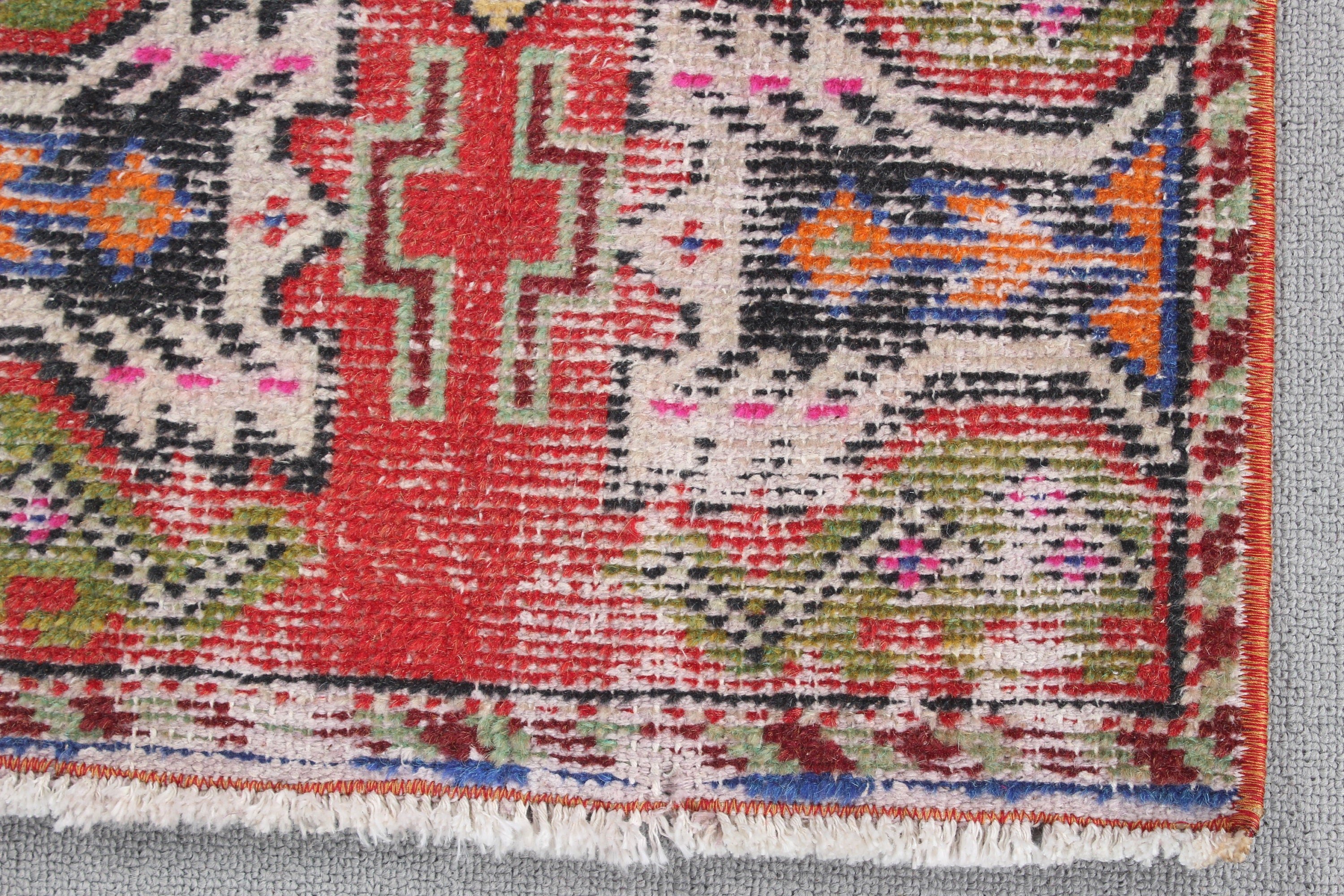 Small Vintage Rugs, 1.5x3.1 ft Small Rug, Moroccan Rug, Vintage Rugs, Car Mat Rugs, Bedroom Rugs, Turkish Rugs, Floor Rug, Red Antique Rugs