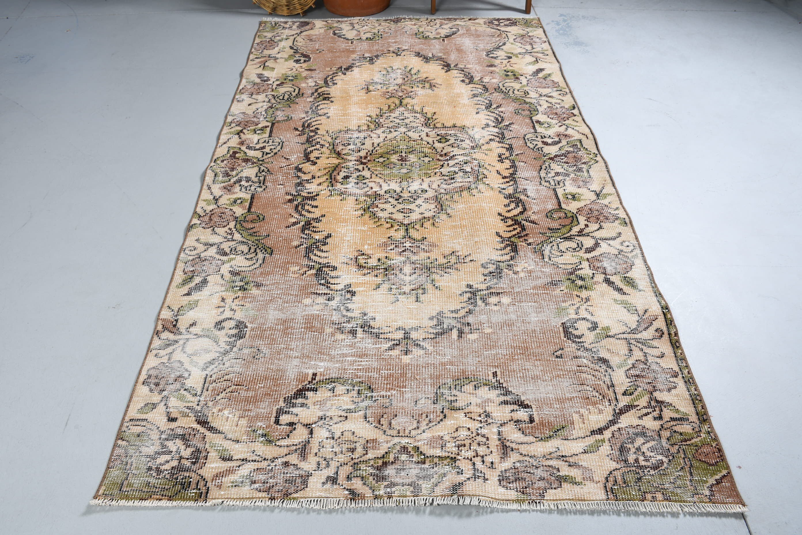 Bedroom Rugs, Brown Anatolian Rug, Pale Rugs, Cool Rug, Living Room Rug, Vintage Rug, Home Decor Rugs, 4.7x8.5 ft Area Rugs, Turkish Rugs