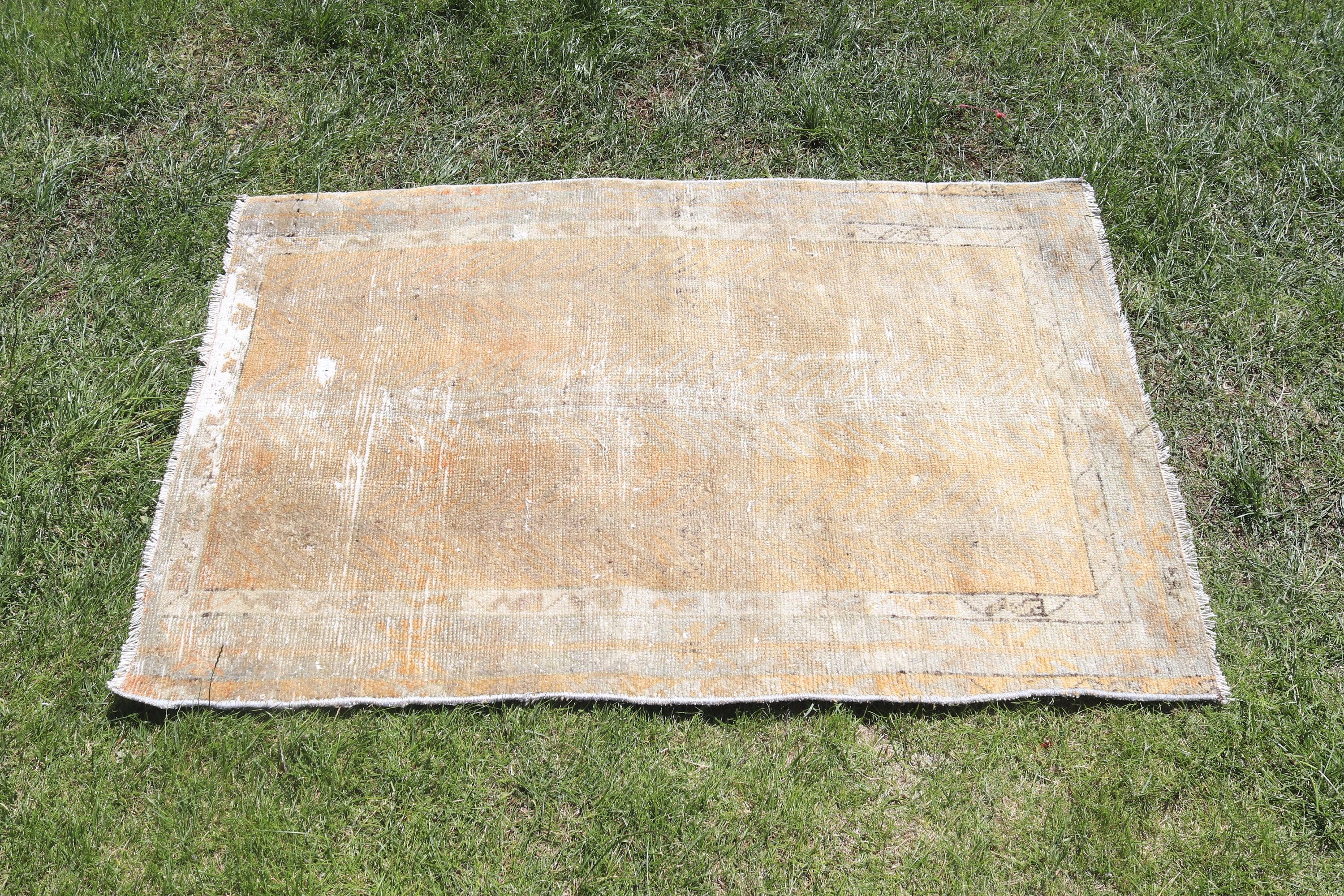 Turkish Rugs, Bath Rugs, 2.7x4.1 ft Small Rug, Vintage Rug, Handwoven Rug, Beige Statement Rug, Wool Rug, Rugs for Bath, Bathroom Rugs