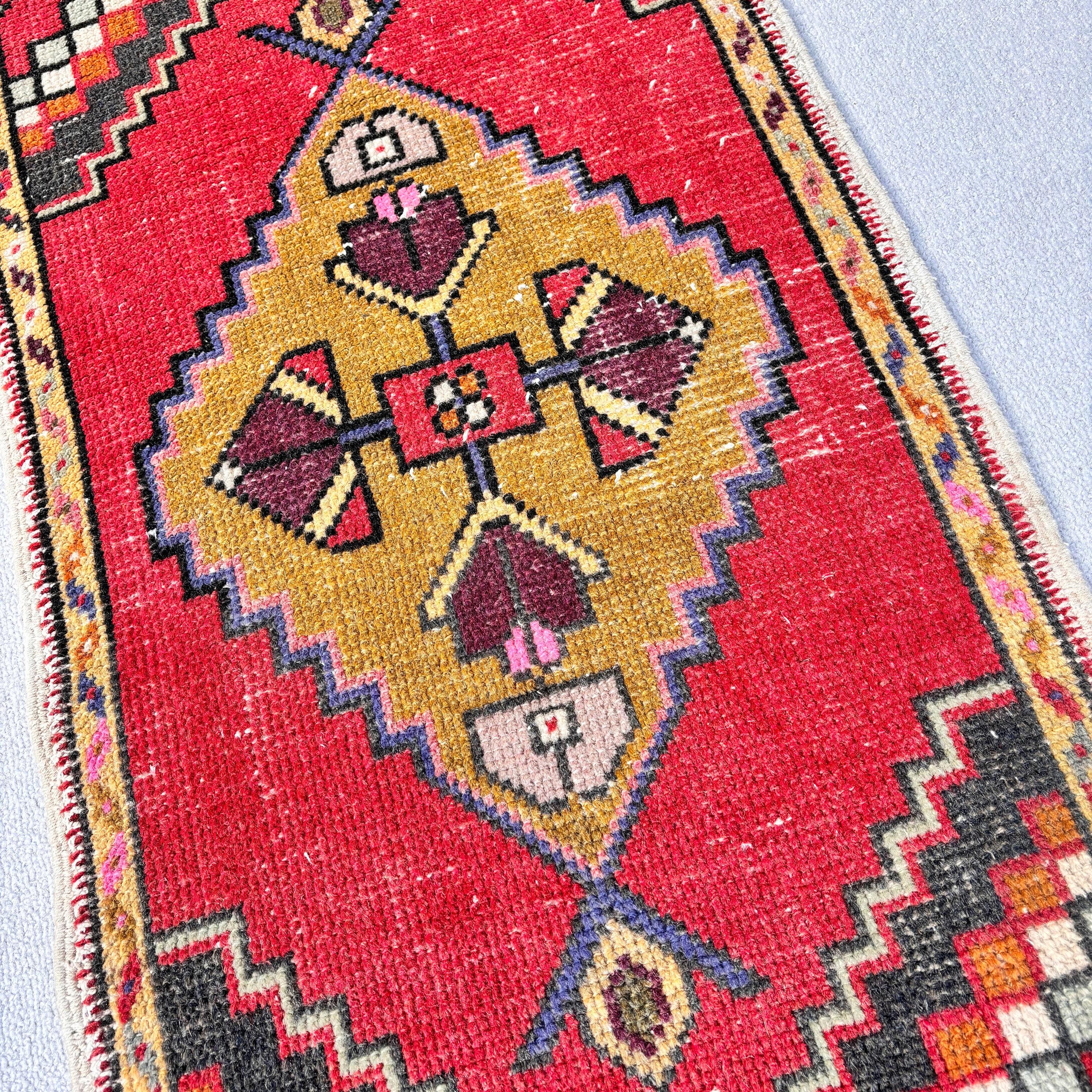 Red Bedroom Rugs, Vintage Rug, Turkish Rugs, Door Mat Rug, Car Mat Rug, Handwoven Rug, Modern Rugs, 1.7x3.2 ft Small Rugs, Ethnic Rugs