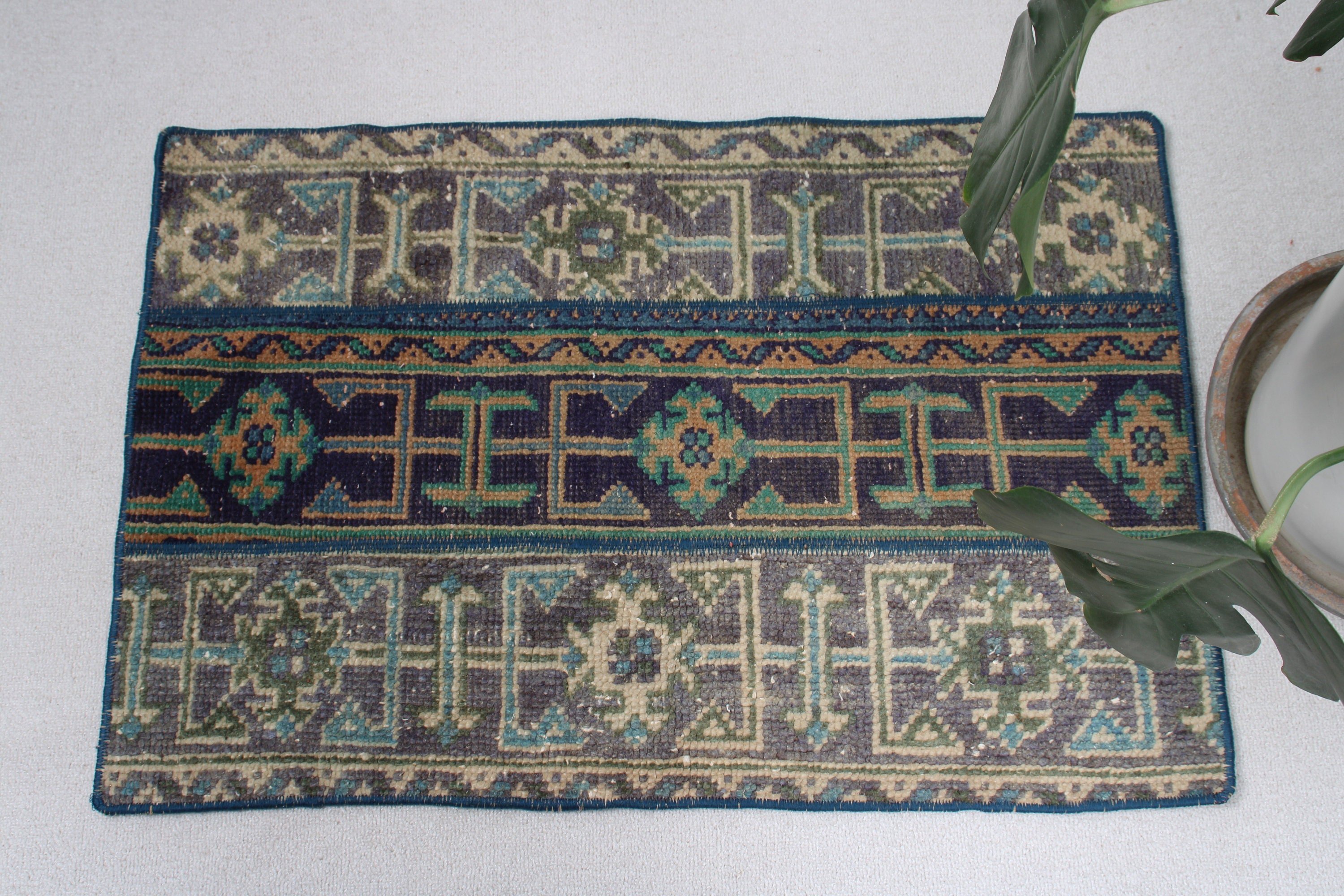 Yeşil Fas Halısı, Vintage Halılar, Yer Halısı, Giriş Halıları, Küçük Boho Halıları, 2x2,9 ft Küçük Halı, El Dokuma Halıları, Giriş Halıları, Türk Halısı