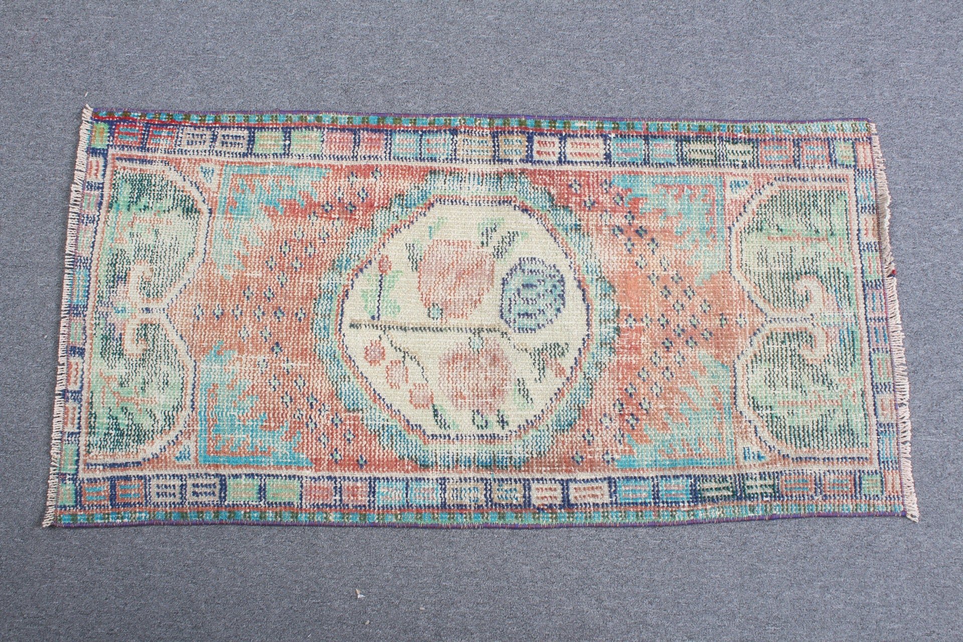 Giriş Halısı, Mutfak Halısı, Çocuk Odası Halıları, 2,1x4 ft Küçük Halı, Oryantal Halılar, Ev Dekor Halısı, Kırmızı Yün Halı, Vintage Halı, Türk Halıları