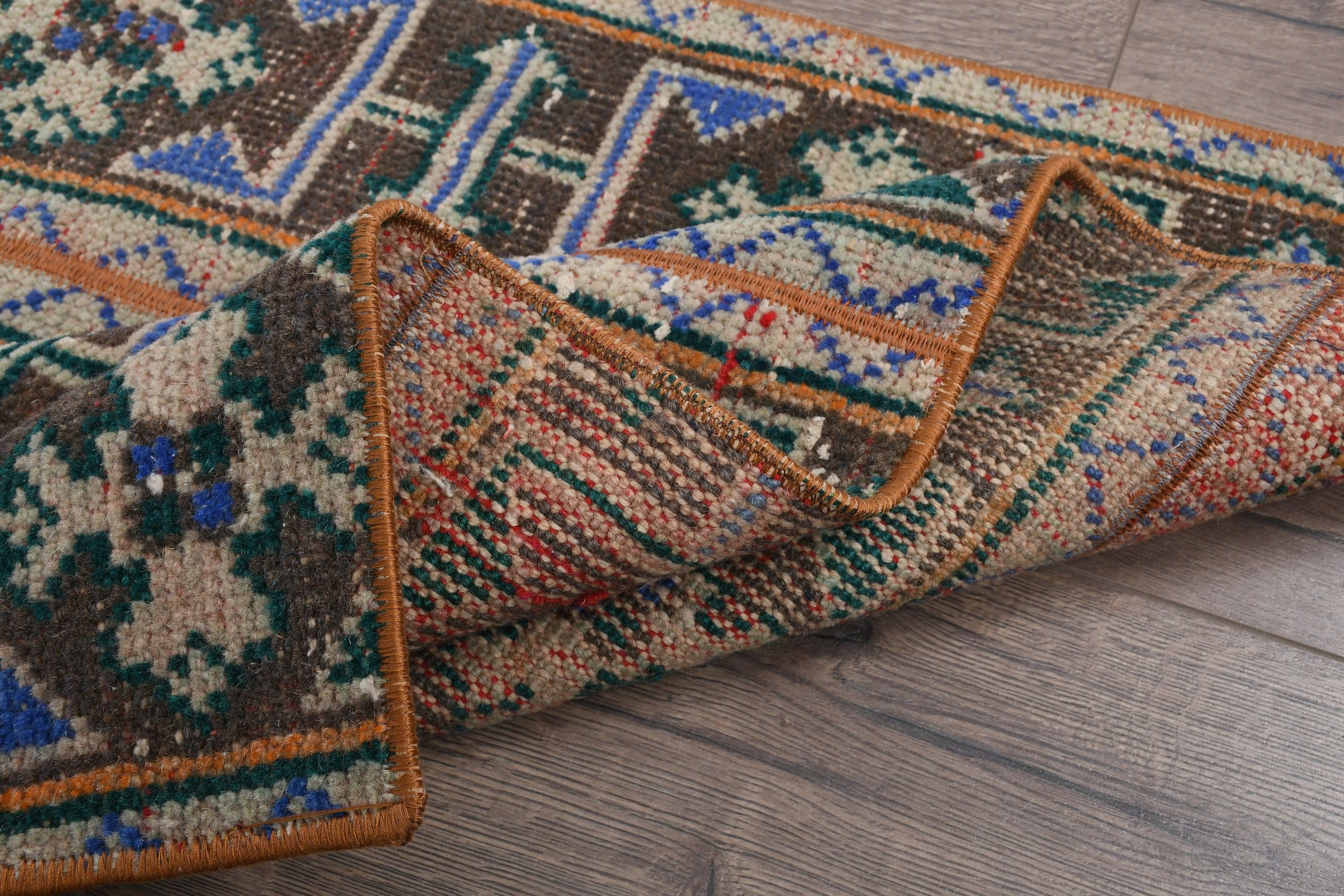 Kahverengi Havalı Halı, Ev Dekorasyonu Halıları, Oryantal Halı, 2.7x5.1 ft Küçük Halı, Türk Halısı, Duvara Asılı Halılar, Boho Halıları, Banyo Halısı, Vintage Halı