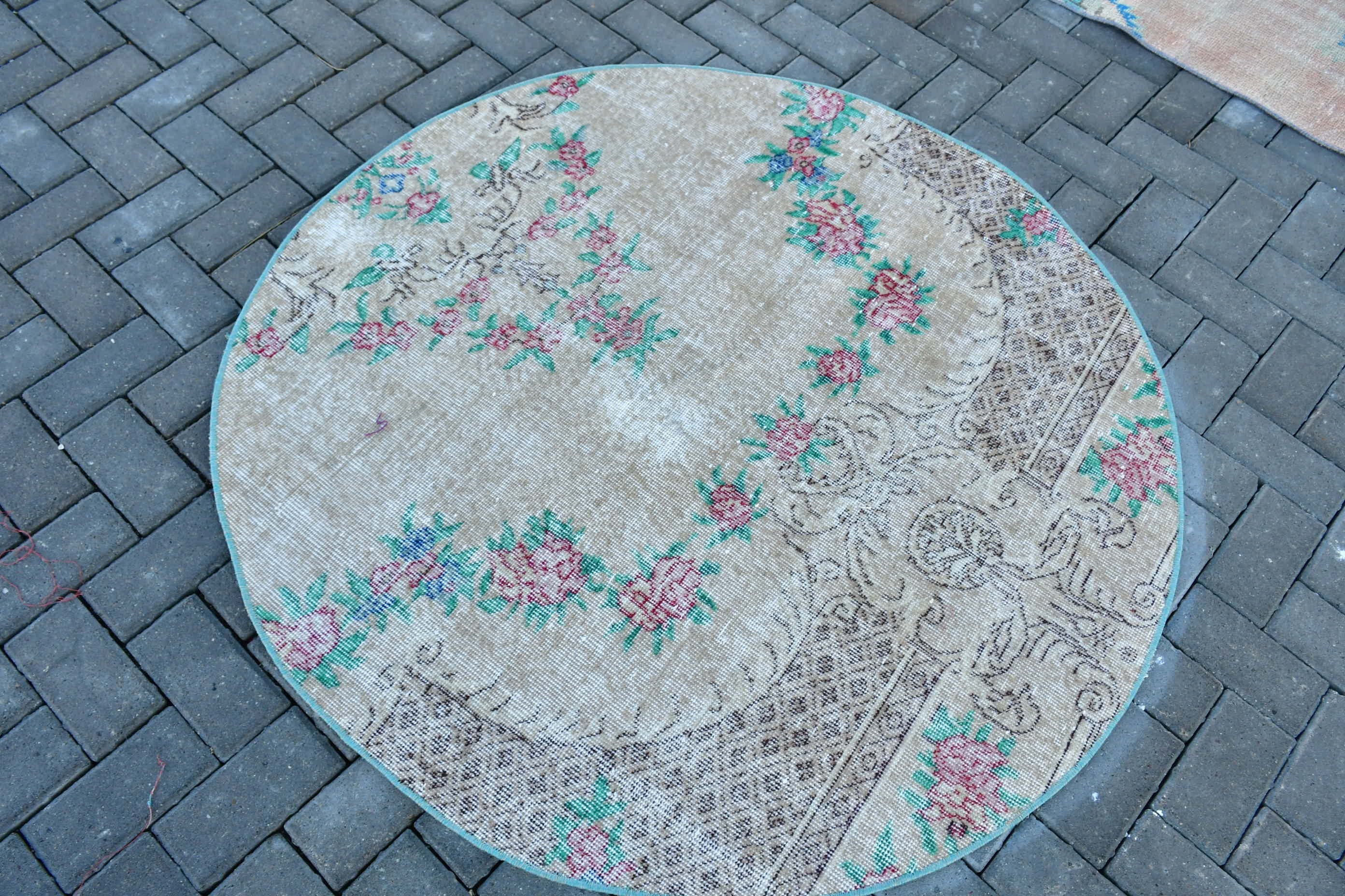 Türk Halısı, Çocuk Halısı, Antika Halı, Vintage Halılar, 4,3x4,4 ft Aksan Halısı, Giriş Halıları, Mutfak Halıları, Turuncu Yer Halısı, Harika Halılar