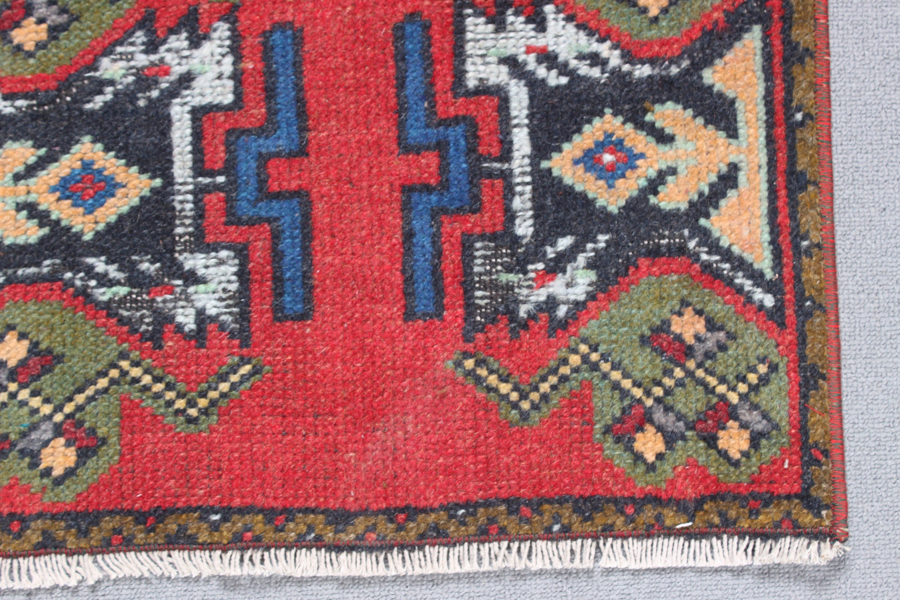 1.6x3.3 ft Small Rug, Organic Rug, Turkish Rugs, Anatolian Rug, Kitchen Rugs, Vintage Rugs, Bath Rugs, Oriental Rugs, Red Handwoven Rug