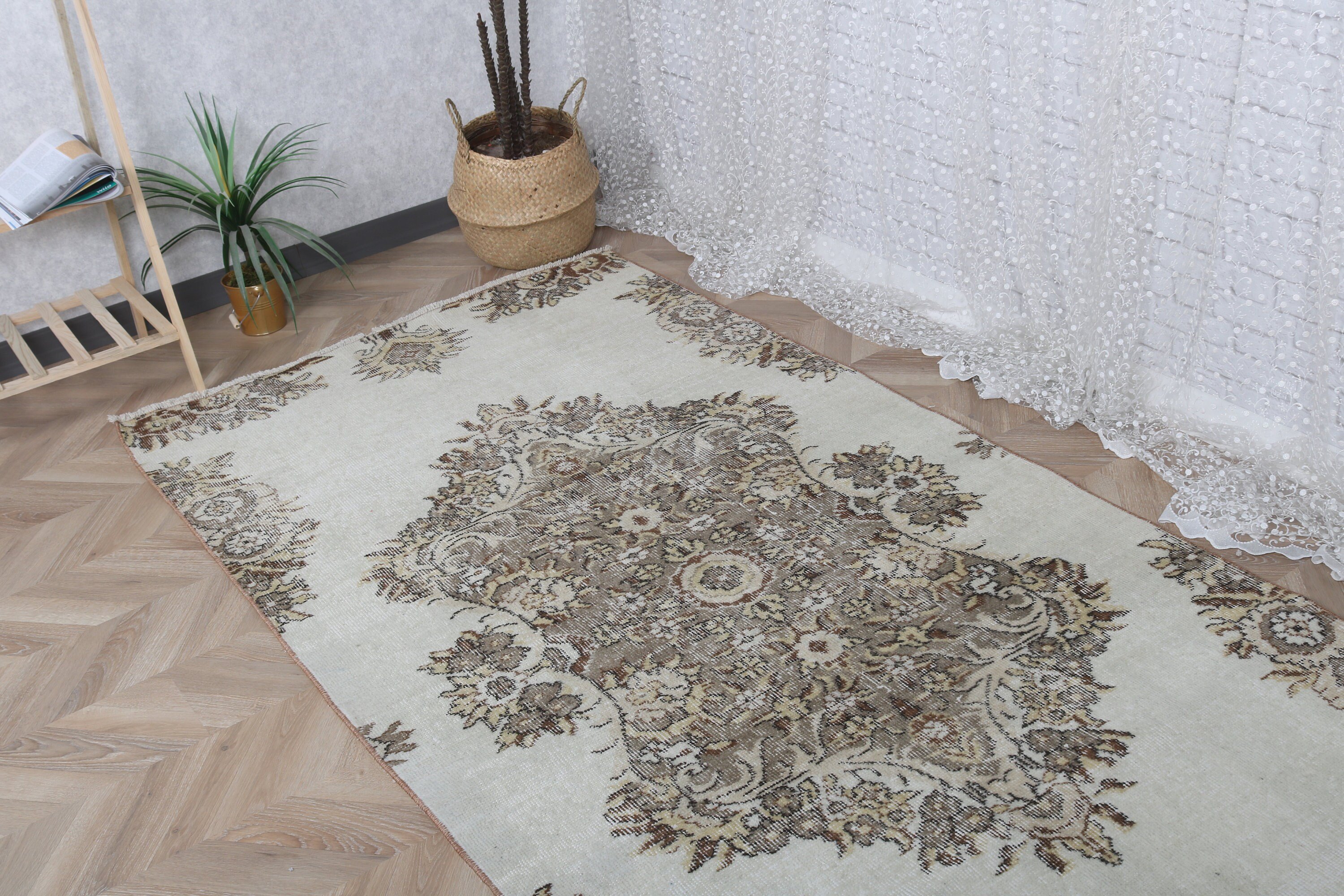 Kitchen Rug, Vintage Rugs, Rugs for Kitchen, Neutral Rug, Floor Rug, Turkish Rugs, 3.9x8.2 ft Area Rug, Luxury Rug, Beige Wool Rug