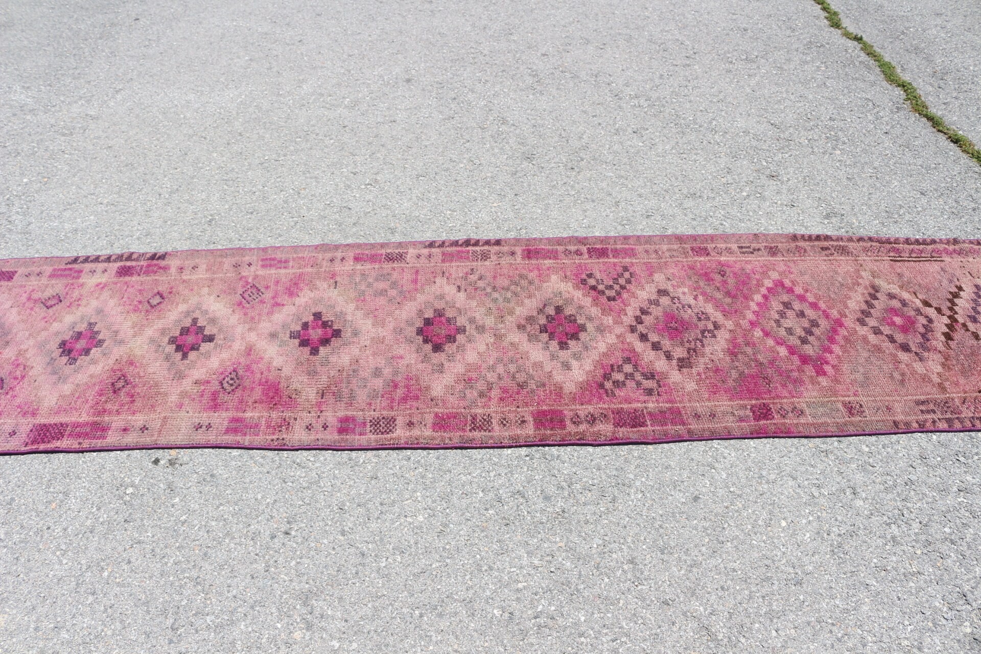 Fas Halıları, Türk Halısı, Koridor Halısı, 2,4x11 ft Runner Halısı, Ev Dekorasyonu Halıları, Pembe Yer Halısı, Vintage Halılar, Mutfak Halıları, Sanat Halısı