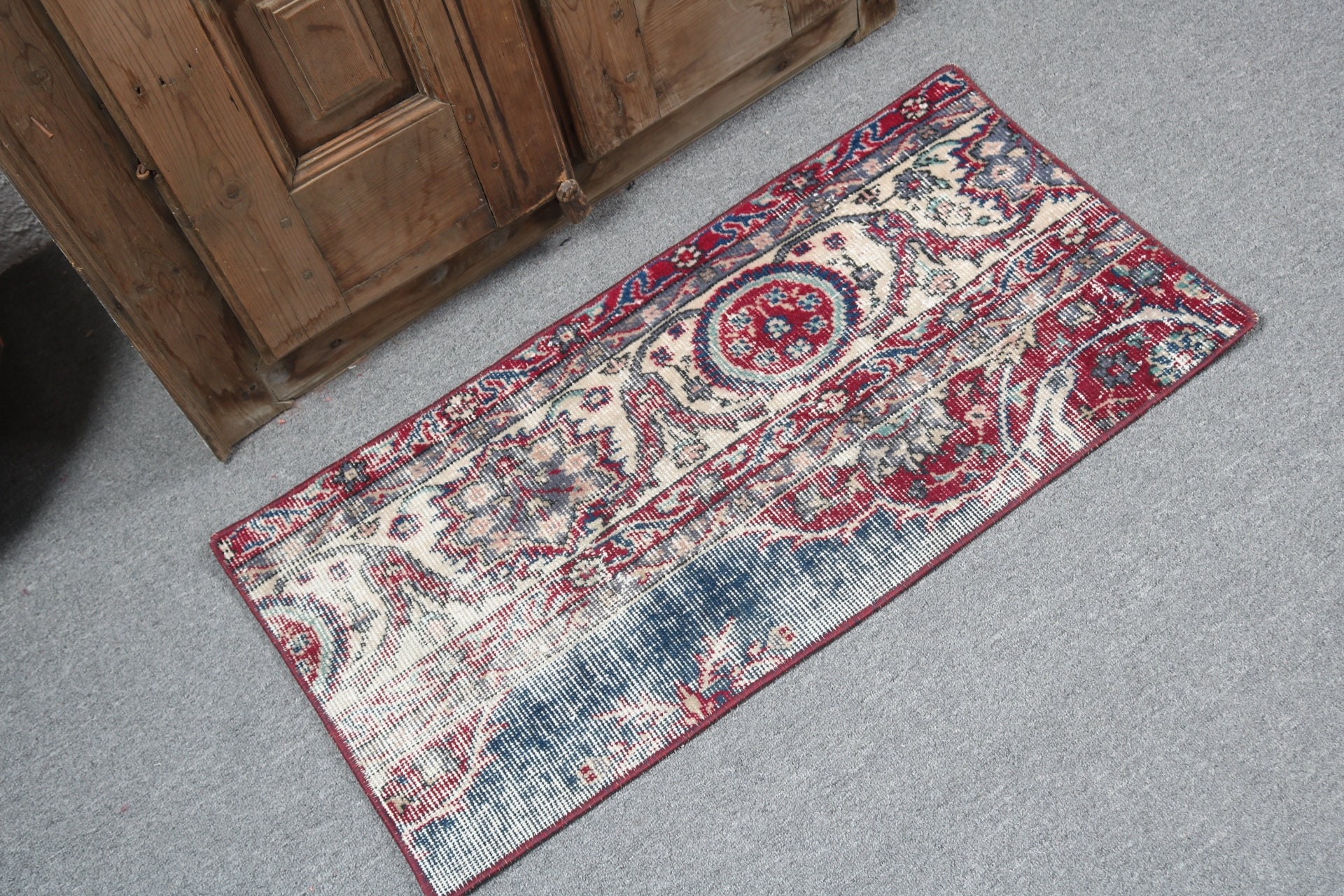 1.5x2.9 ft Small Rugs, Moroccan Rugs, Small Vintage Rug, Oriental Rugs, Turkish Rugs, Vintage Rugs, Bathroom Rugs, Red Modern Rugs