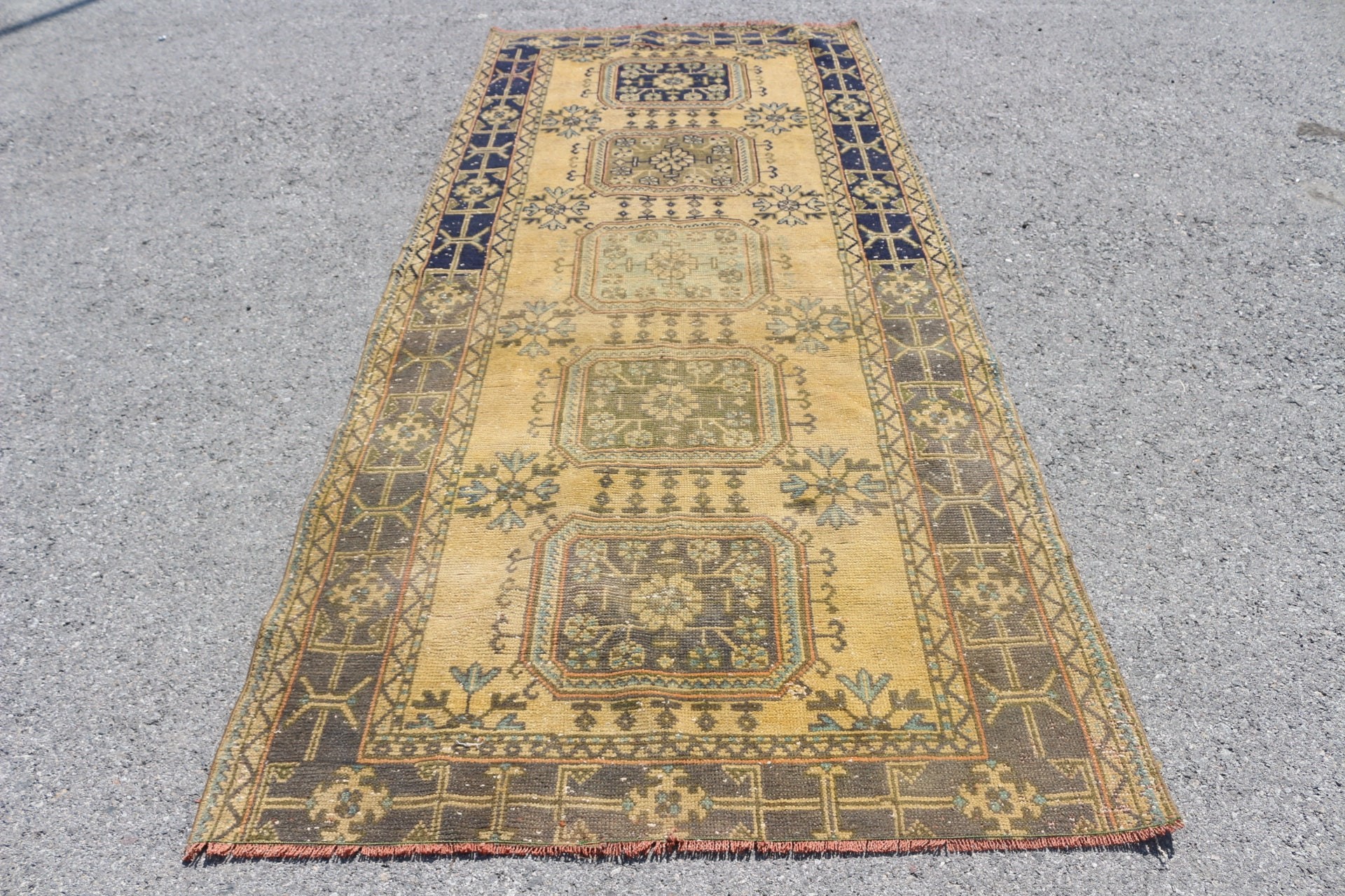 Yellow Moroccan Rugs, Vintage Rug, Turkish Rug, Home Decor Rugs, Salon Rug, Living Room Rugs, Pastel Rug, 4.5x10 ft Large Rug, Antique Rug