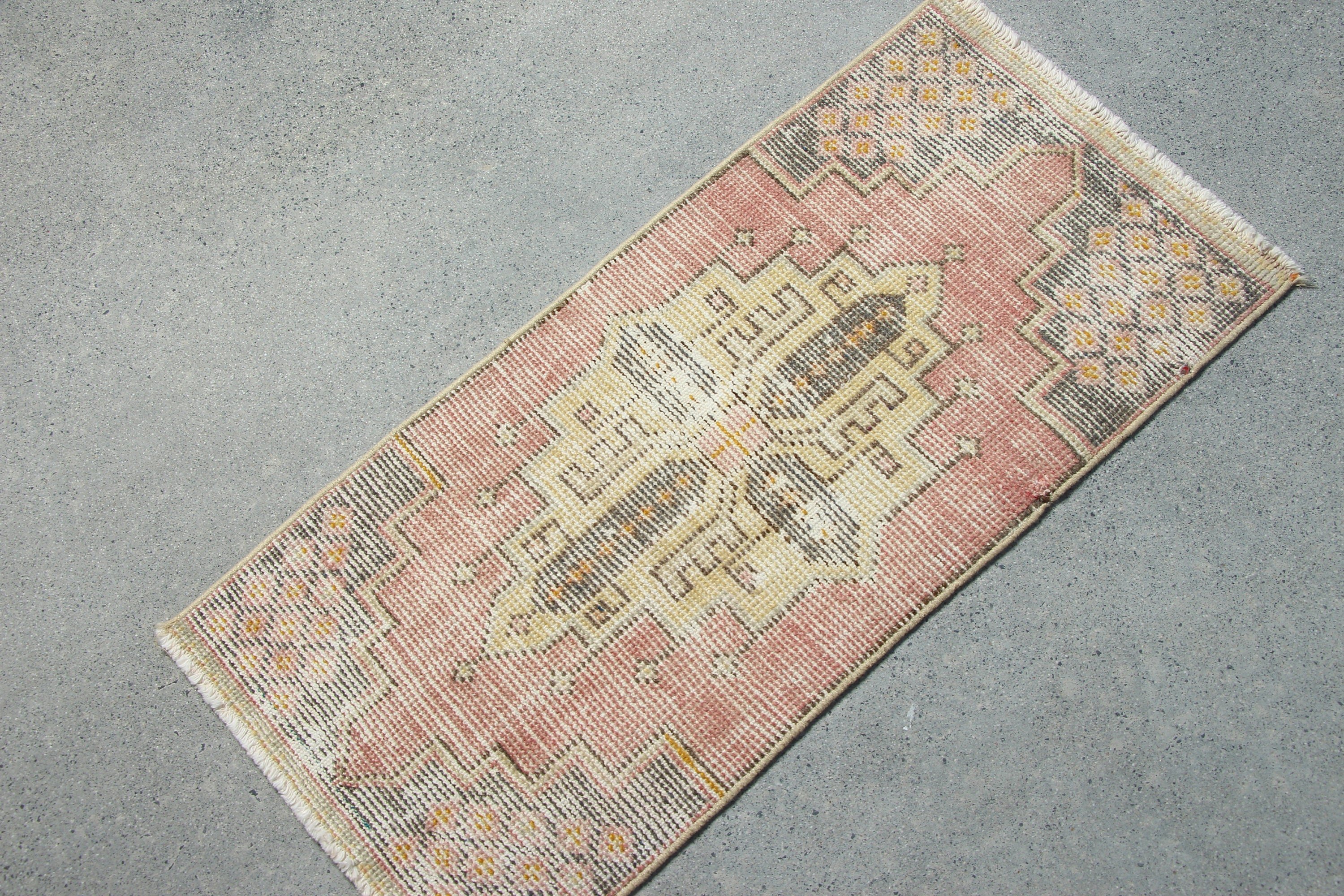 Duvara Asılan Halılar, Yer Halısı, Pembe Soğuk Halılar, 1,4x3 ft Küçük Halı, Türk Halısı, Mutfak Halısı, Giriş Halıları, Vintage Halı