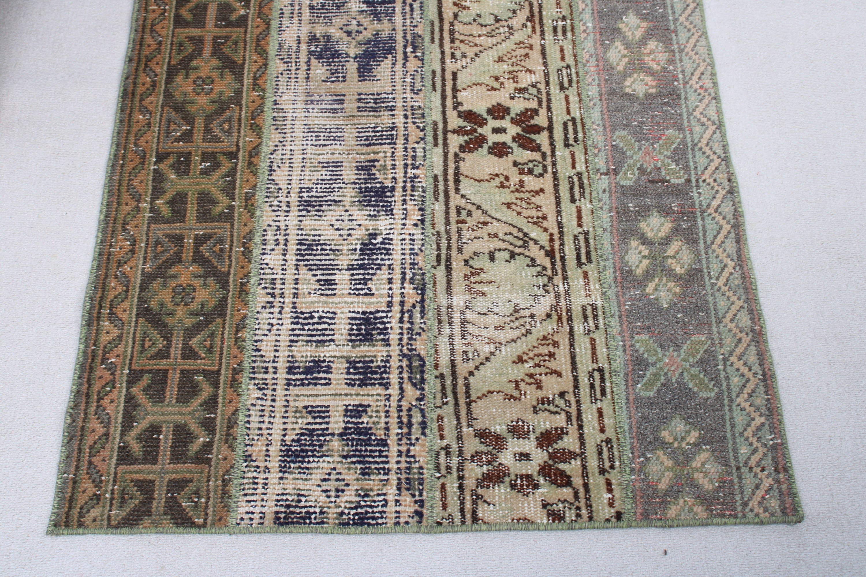 Boho Halı, Modern Halı, Yeşil Açıklama Halısı, Giriş Halısı, Bohem Halıları, 2,9x5,5 ft Aksan Halıları, Vintage Halı, Türk Halıları, Dekoratif Halılar