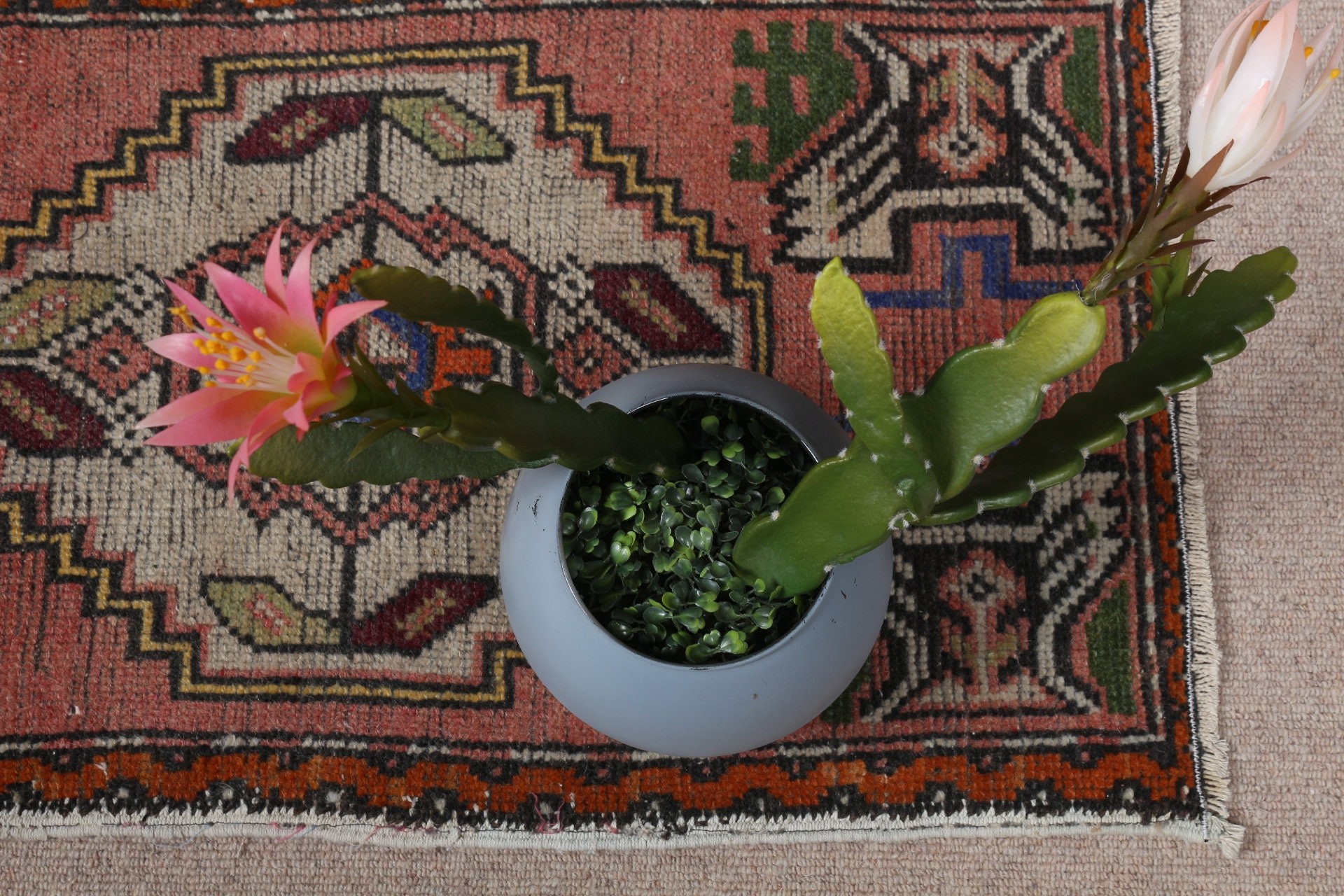 Türk Halısı, Pembe 1.6x3 ft Küçük Halılar, Banyo Halıları, Paspas Halısı, Oushak Halıları, Banyo Halısı, Vintage Halı, Anadolu Halısı