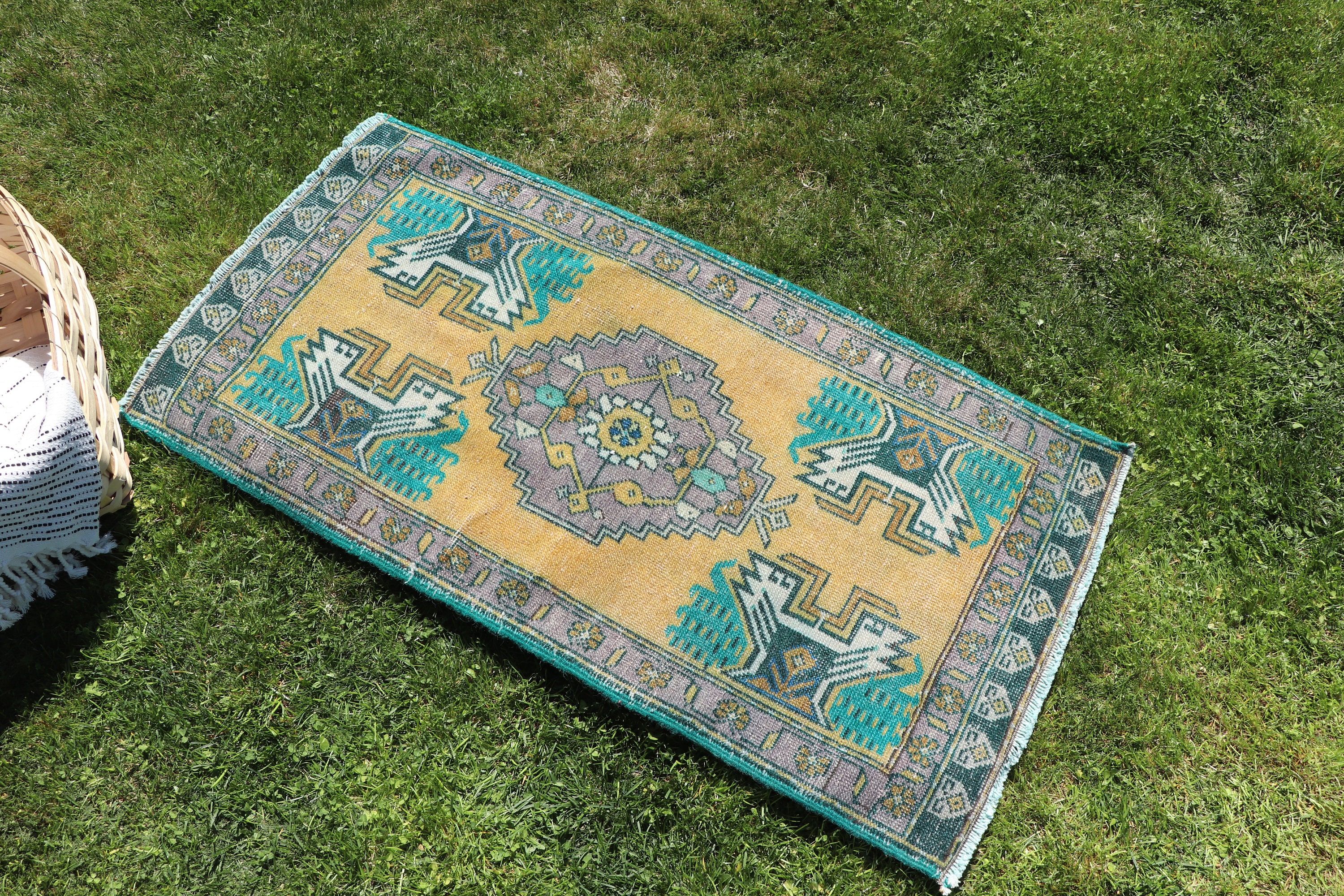 Anadolu Halısı, 1.7x3.3 ft Küçük Halılar, Sarı Oushak Halısı, Küçük Vintage Halılar, Vintage Halılar, Geometrik Halılar, Türk Halısı, Araba Paspas Halıları