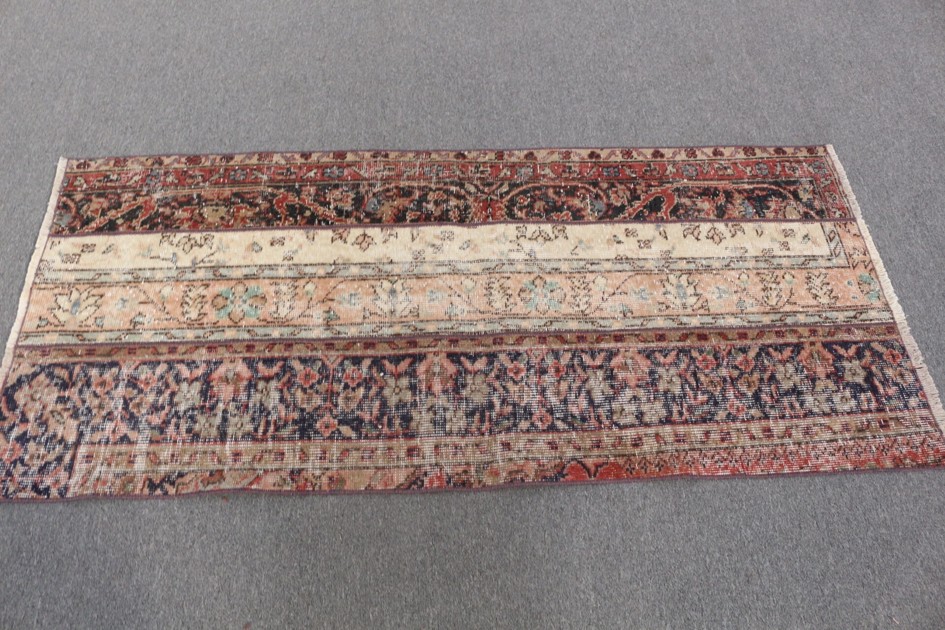 Soluk Halılar, Oushak Halısı, Bej Mutfak Halıları, 2,5x5,4 ft Küçük Halı, Türk Halıları, Anadolu Halısı, Yatak Odası Halısı, Vintage Halılar, Duvara Asılı Halılar