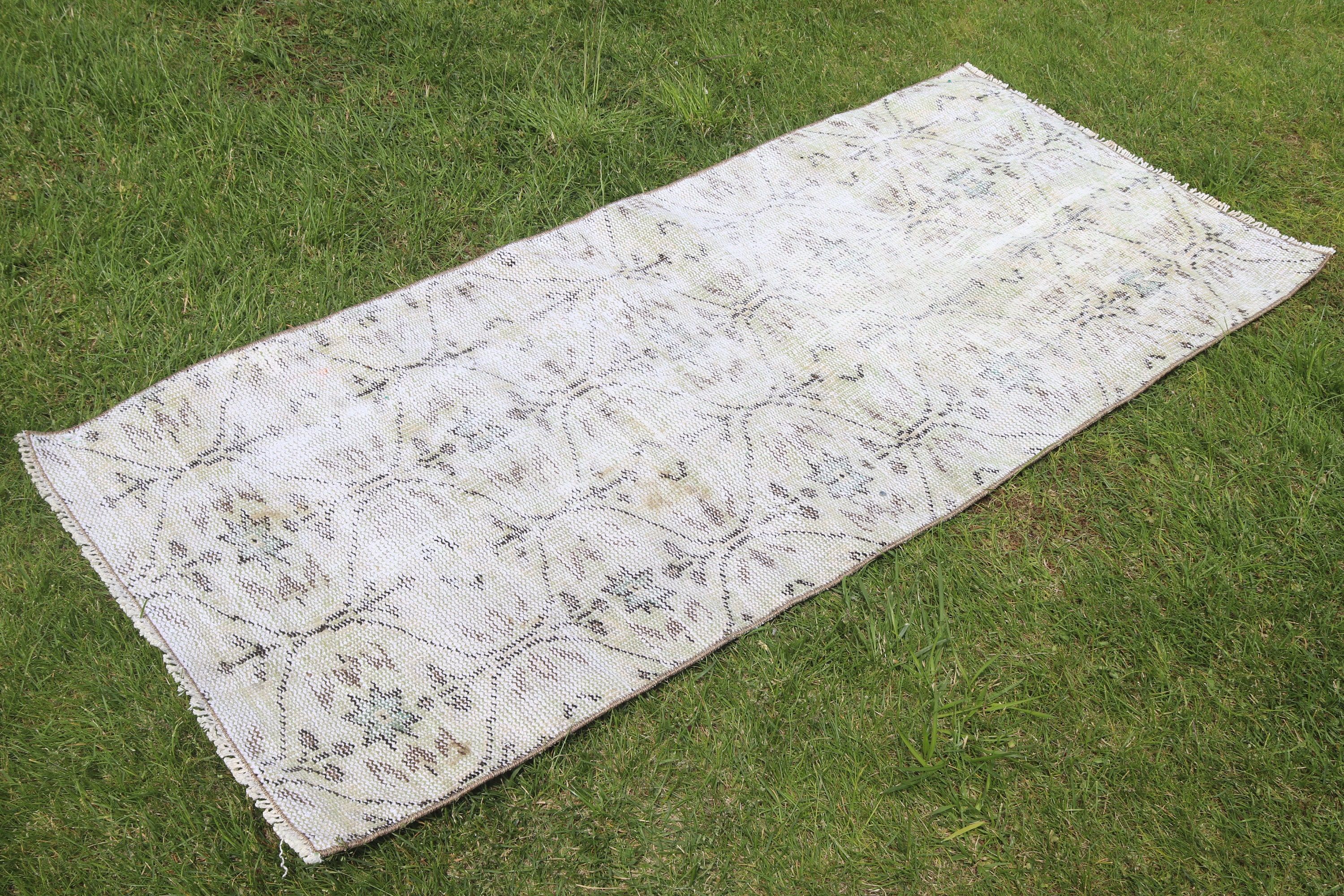 Small Vintage Rugs, Small Area Rug, Beige Kitchen Rug, 2.2x5 ft Small Rug, Home Decor Rug, Vintage Rugs, Turkish Rugs