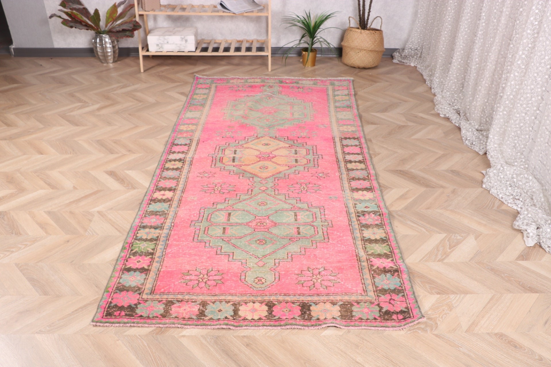 Pembe Havalı Halı, Boho Bölge Halıları, Vintage Halılar, Aztek Halıları, 3,8x8,2 ft Alan Halısı, Türk Halısı, Açıklama Halıları, Oturma Odası Halısı, Yatak Odası Halısı