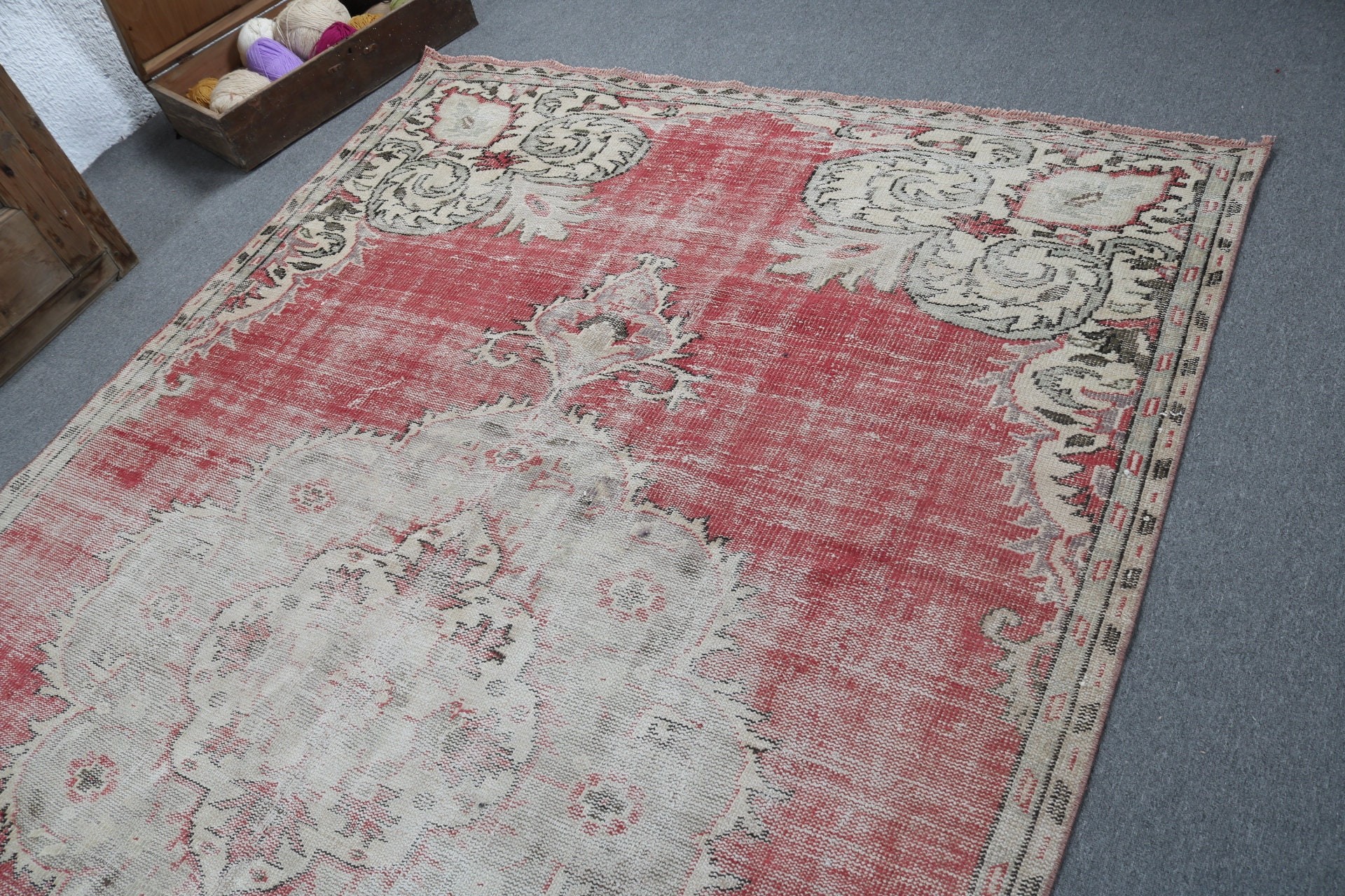 Oriental Rug, Home Decor Rugs, Turkish Rug, Large Vintage Rugs, Vintage Rugs, Large Oushak Rugs, Red Statement Rug, 6.2x10.1 ft Large Rugs