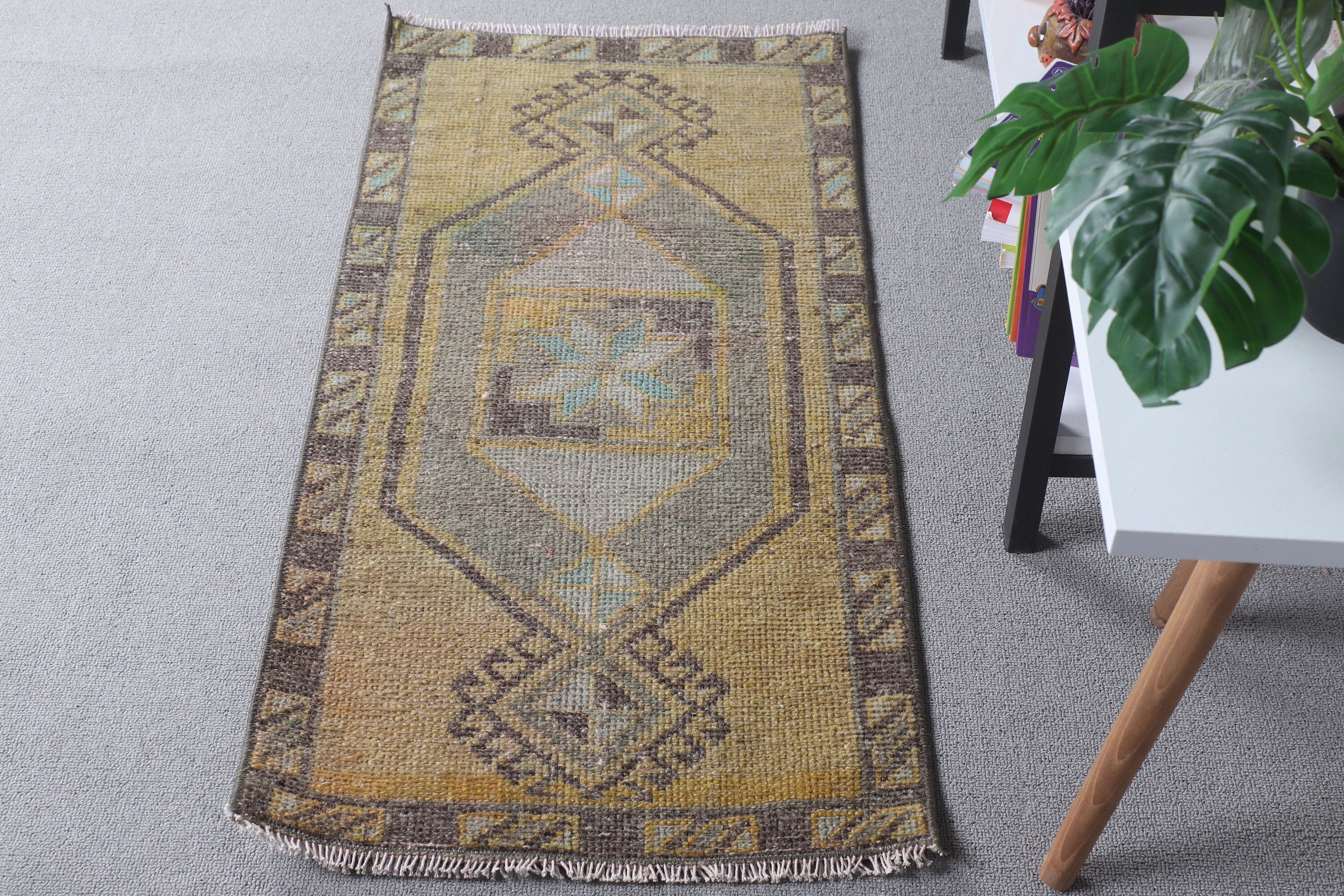 Bright Rug, Bathroom Rugs, Brown Kitchen Rug, Anatolian Rugs, Entry Rug, Turkish Rug, 1.5x3.3 ft Small Rug, Kitchen Rugs, Vintage Rugs
