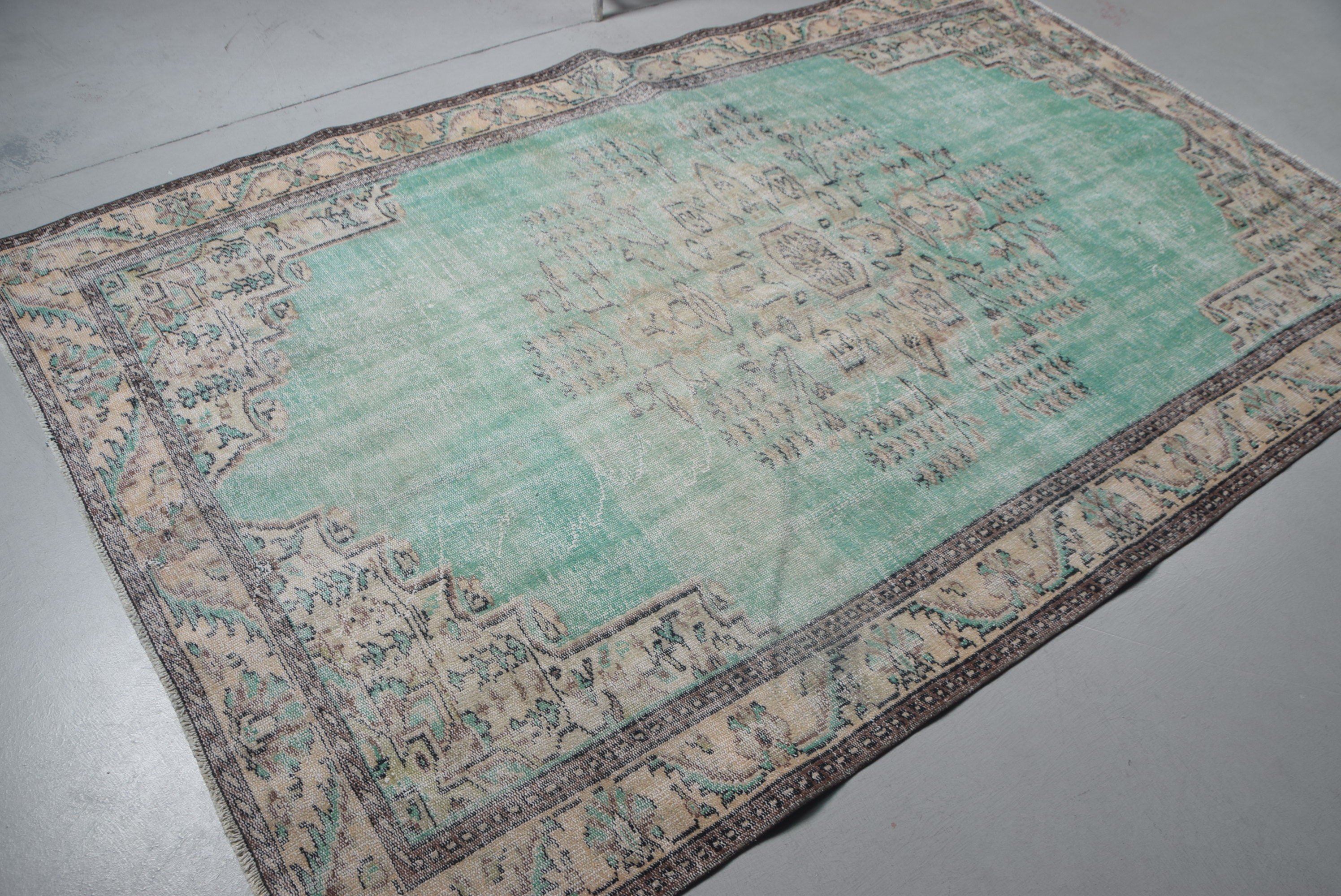 Living Room Rug, Oushak Rugs, Bedroom Rugs, 5.7x9.1 ft Large Rugs, Turkish Rugs, Green Oushak Rug, Art Rug, Rugs for Salon, Vintage Rug