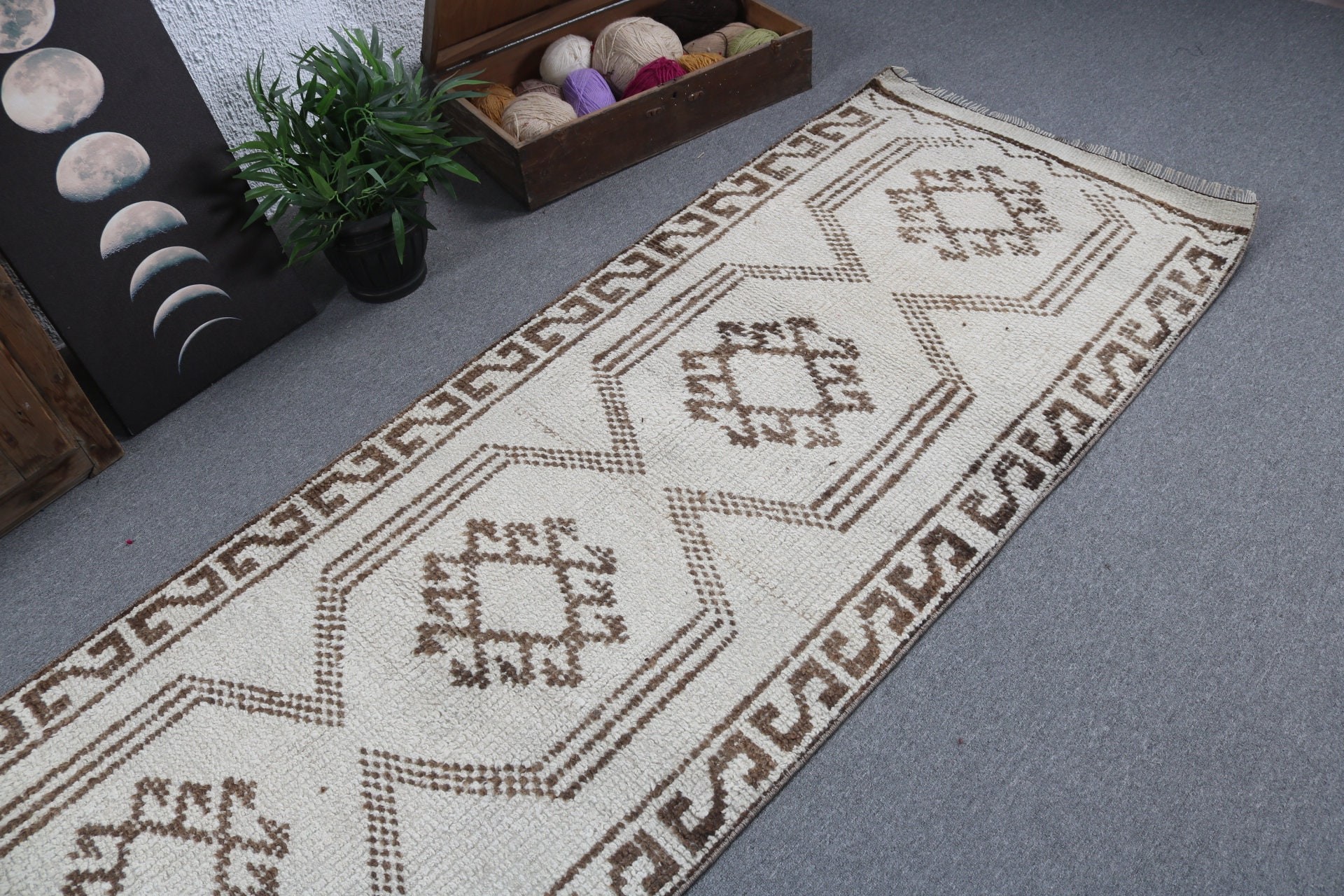 Geometric Rug, Vintage Rugs, Corridor Rug, Beige Antique Rug, Hallway Rugs, Turkish Rug, Kitchen Rug, 3x10.5 ft Runner Rug, Modern Rugs