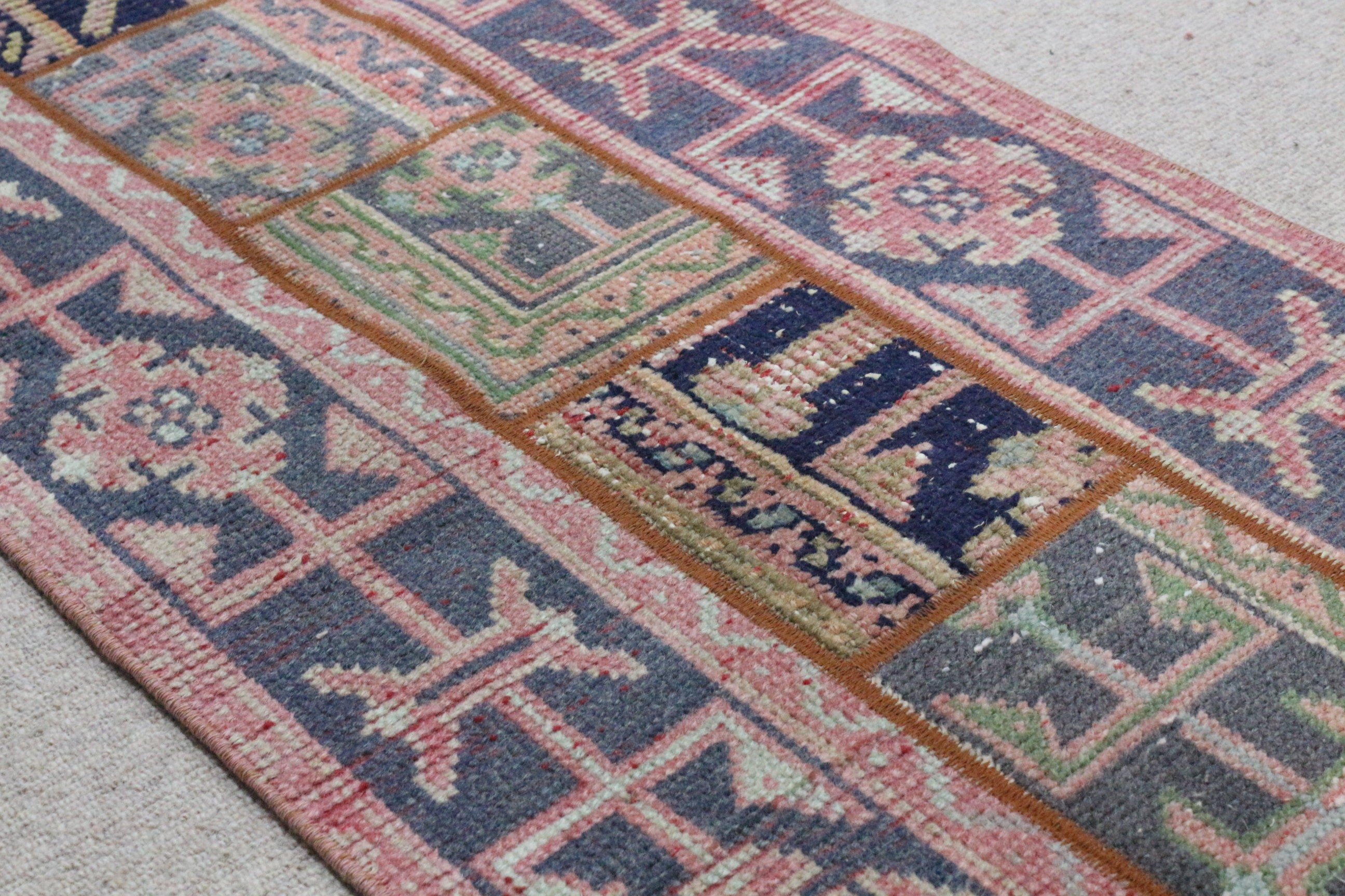 1.8x3.9 ft Small Rug, Cool Rug, Entry Rug, Vintage Rugs, Kitchen Rug, Wall Hanging Rug, Red Anatolian Rug, Rugs for Entry, Turkish Rugs